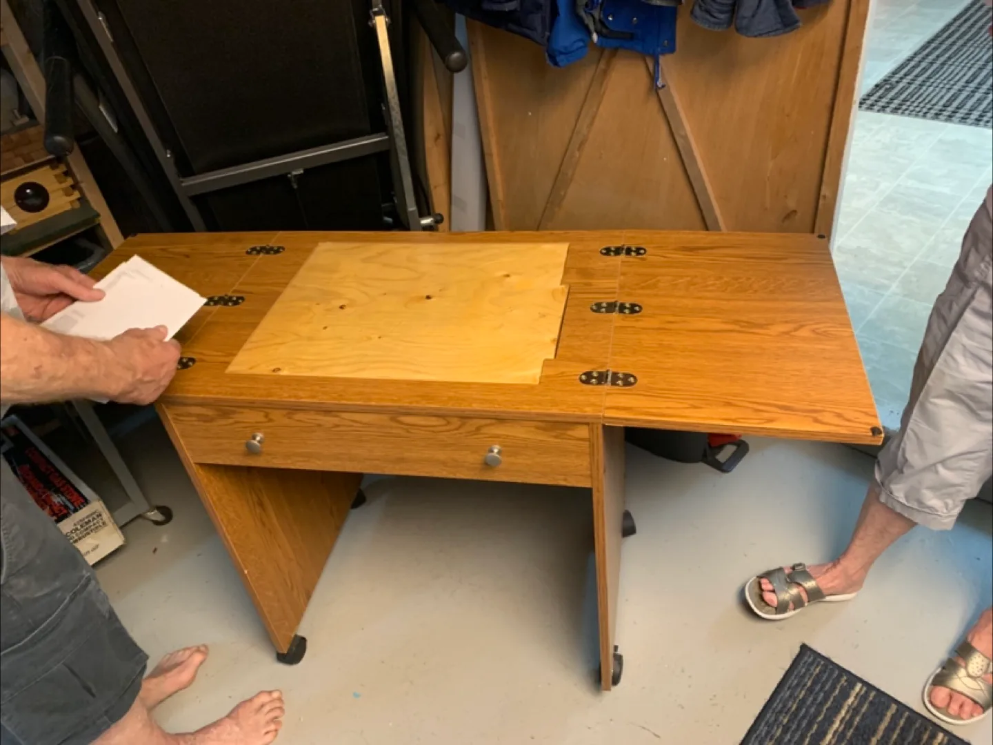 Sewing Table with Drop Leaf image indicator(2)