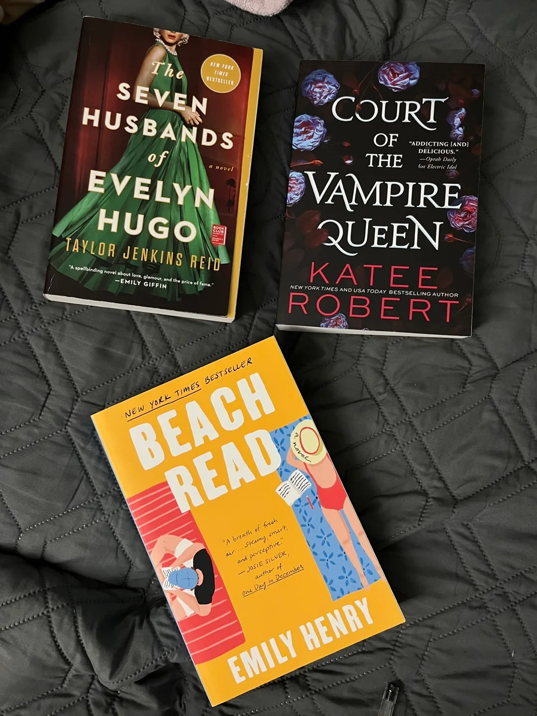 Book Bundle: Seven Husbands of Evelyn Hugo + More! thumbnail