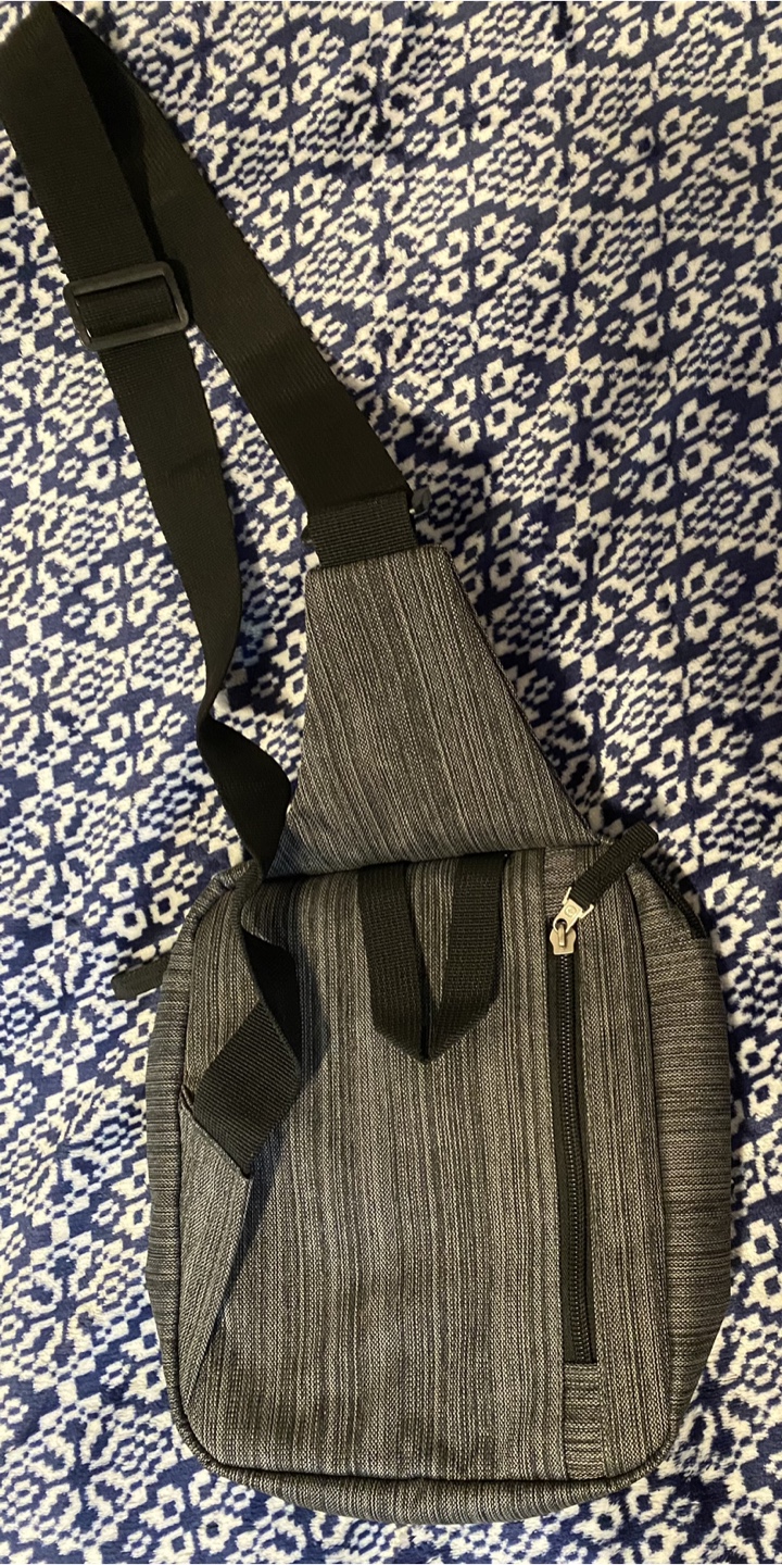 SwissGear Sling Bag - photo 3