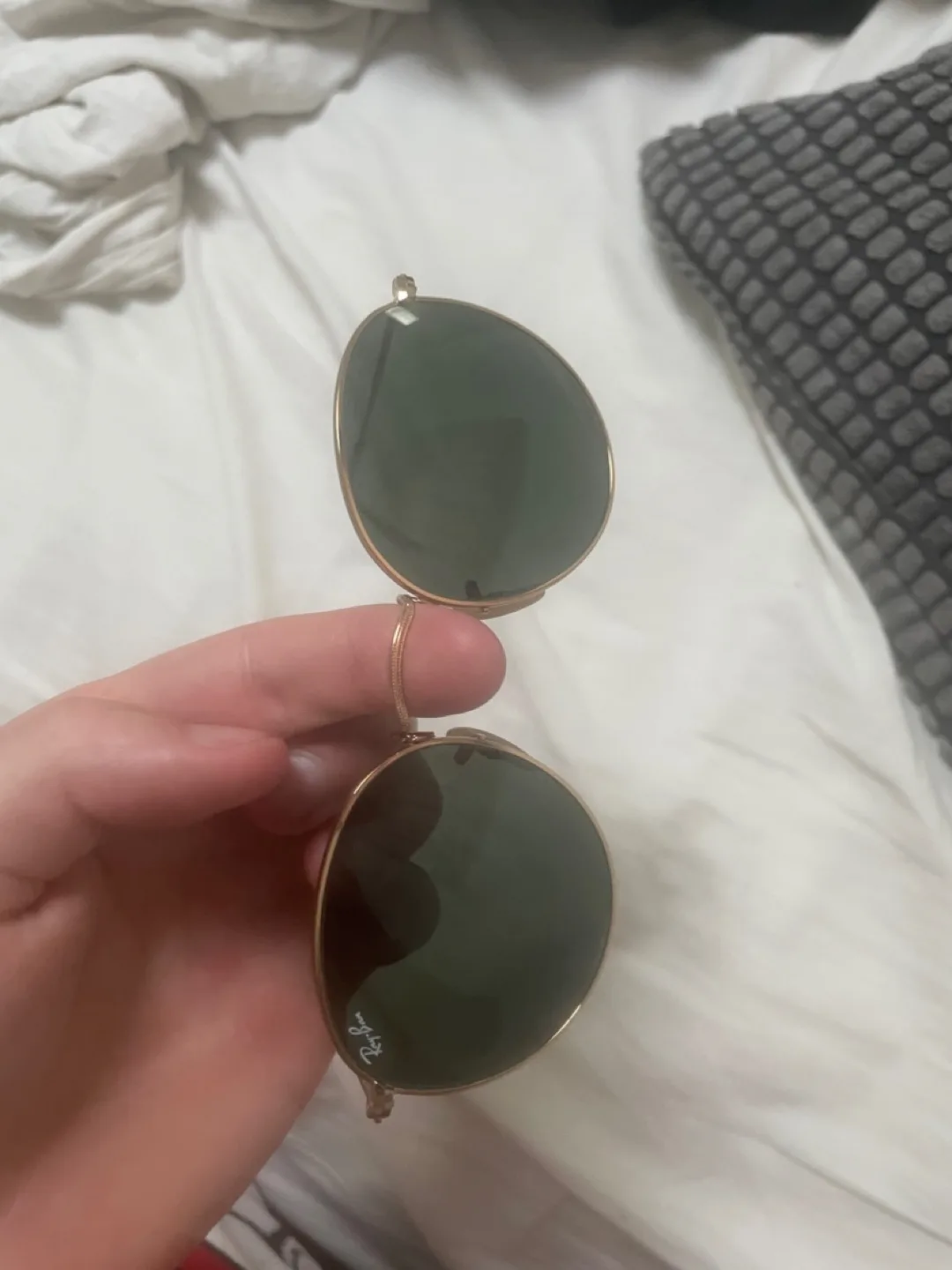Ray-Ban Round Metal Sunglasses thumbnail