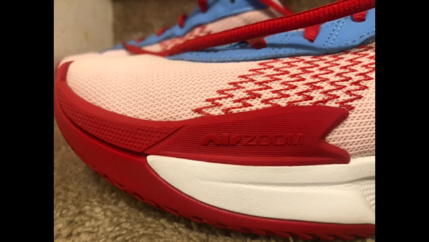 Nike G.T. Cut ZEE9 Basketball Shoes image indicator(2)