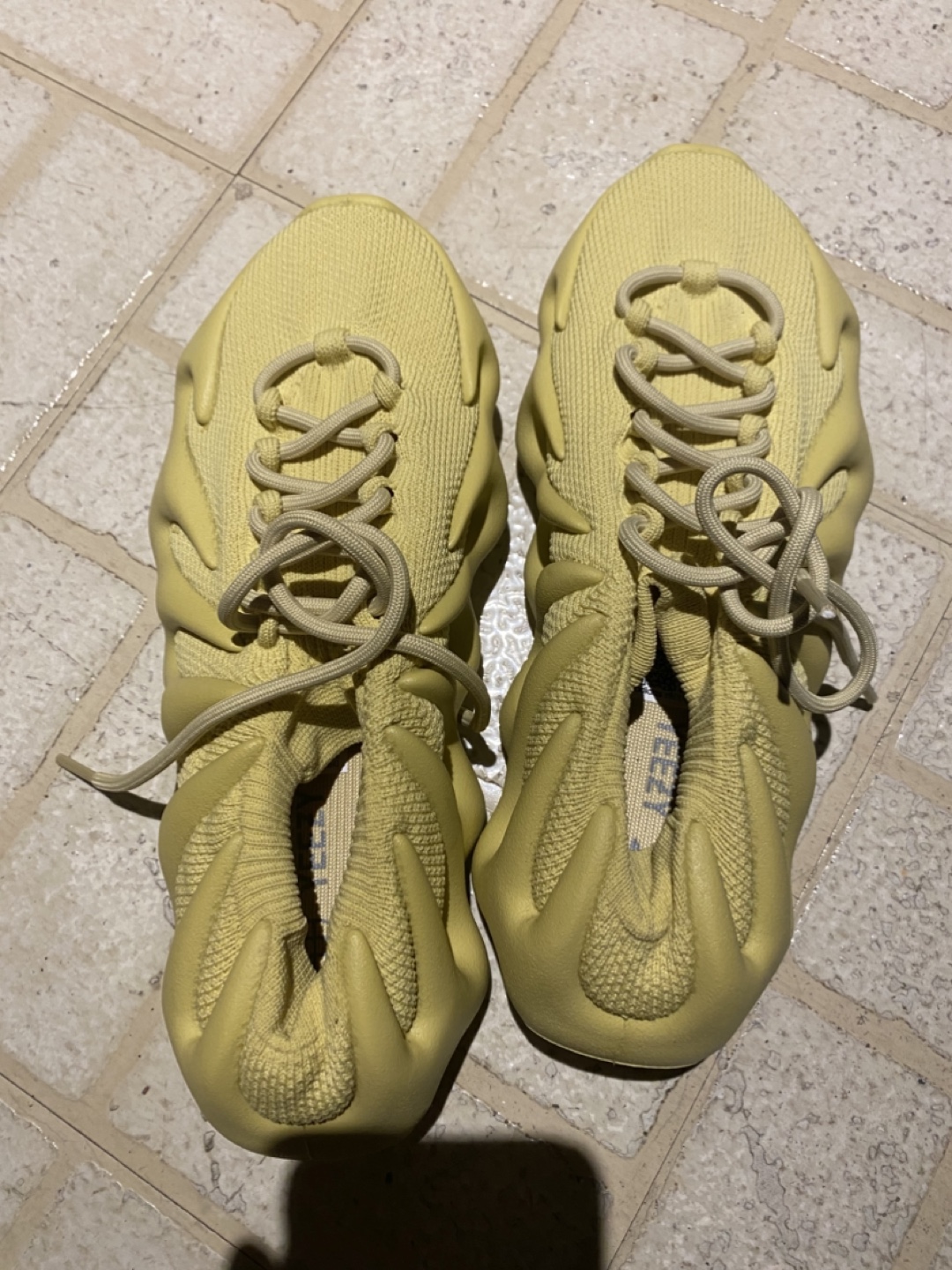 Adidas Yeezy 450 Sulfur Size 8.5 US - photo 2
