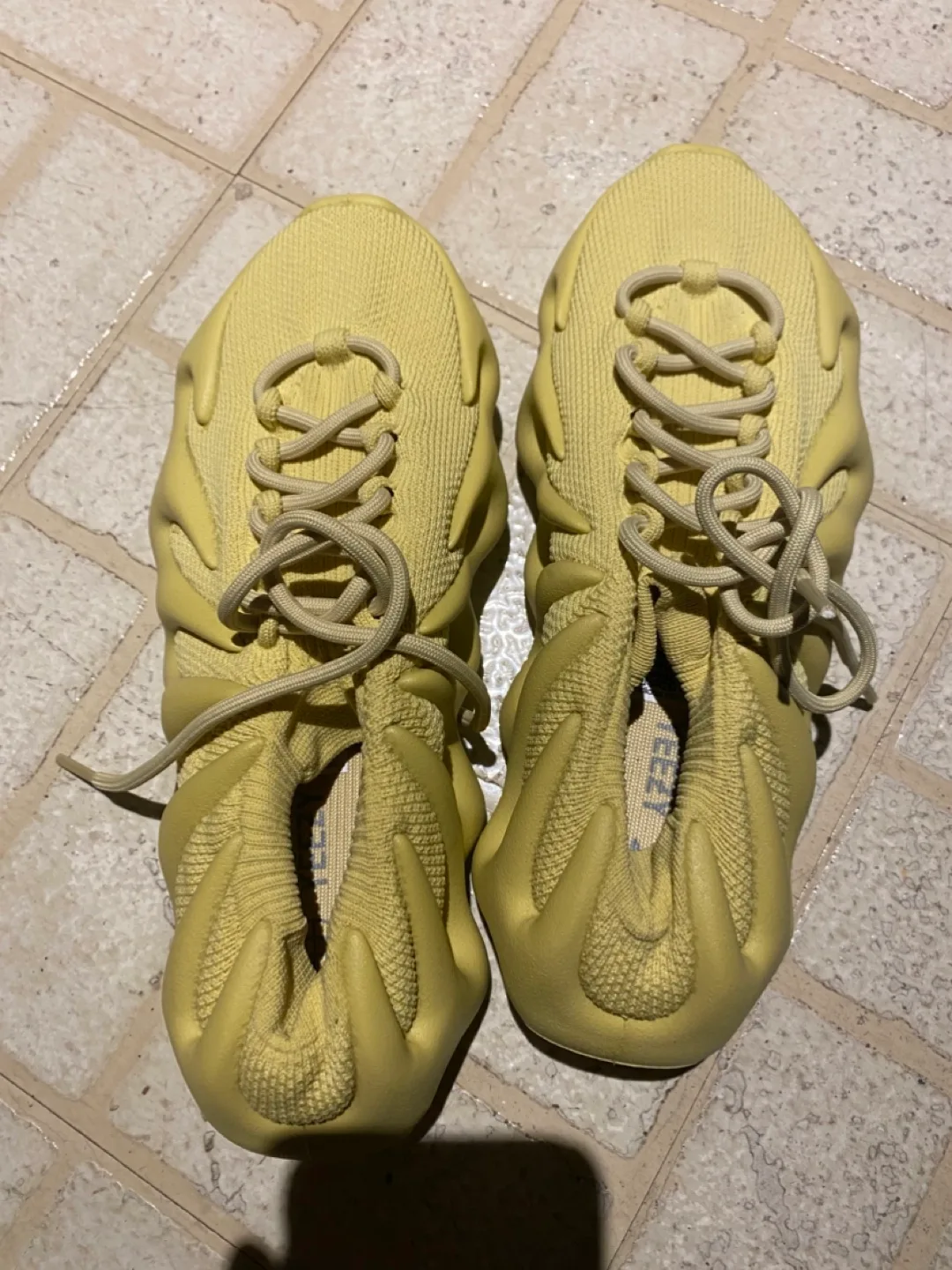 Adidas Yeezy 450 Sulfur Size 8.5 US image indicator(2)
