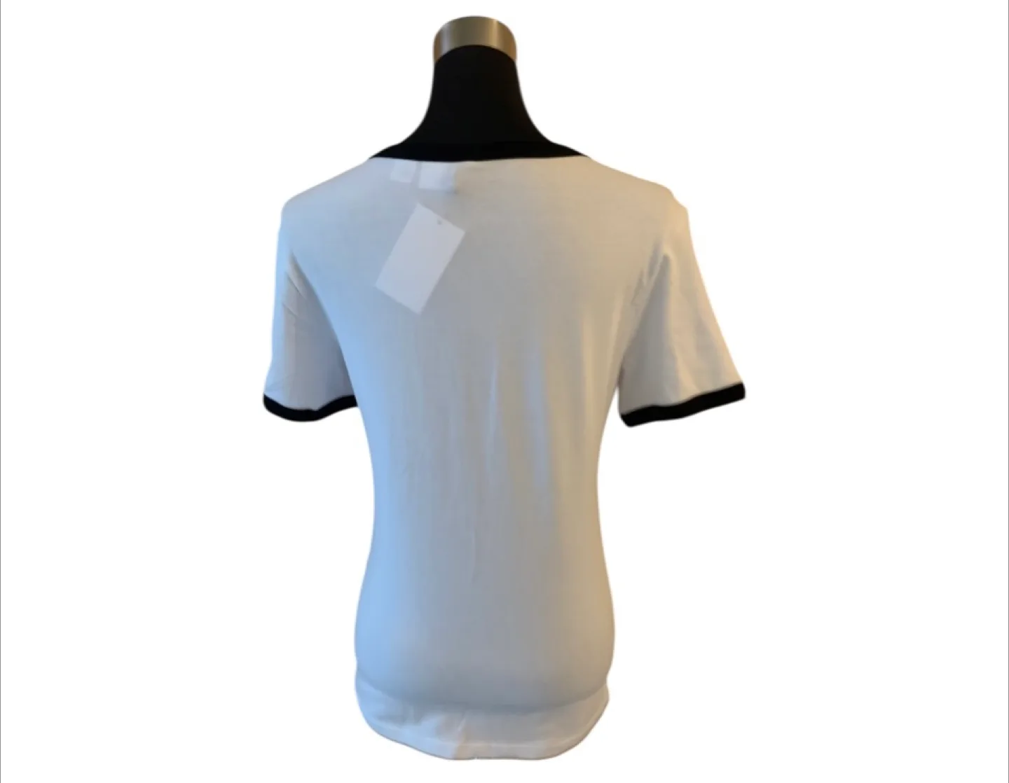 NWT Limited Edition Vintage 2000s Y2K ‘Friends’ T-shirt image indicator(6)