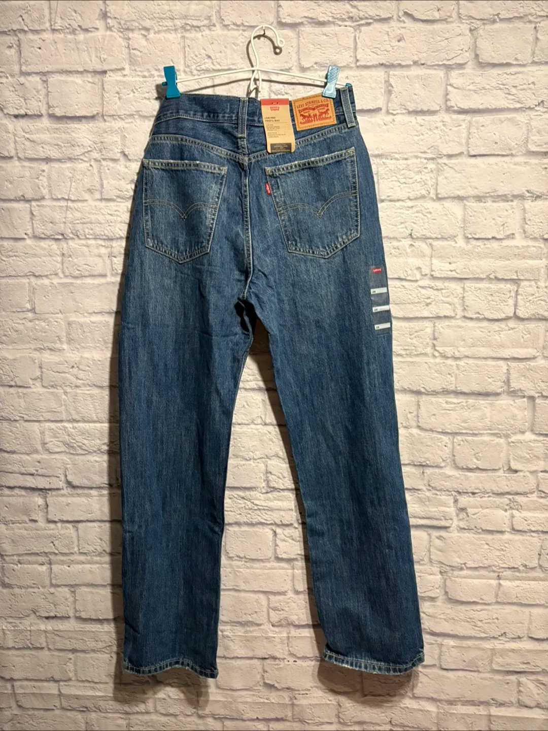 Levi's Low Pro Straight Ripped Jeans - Size 29 image indicator(7)