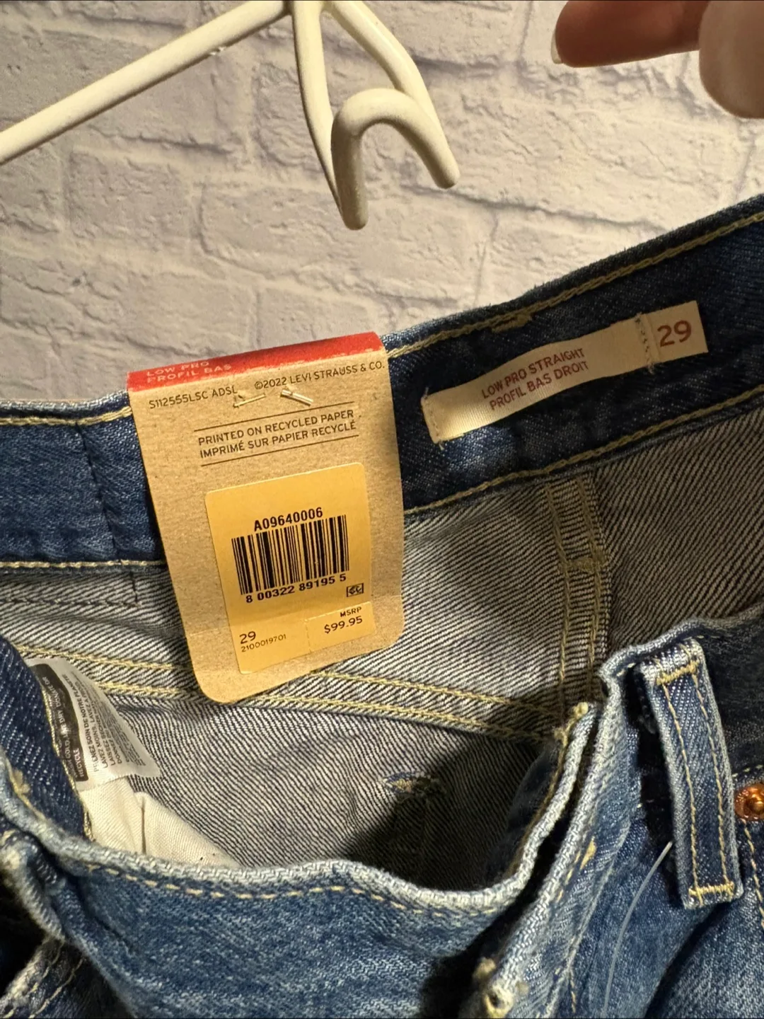 Levi's Low Pro Straight Ripped Jeans - Size 29 image indicator(6)