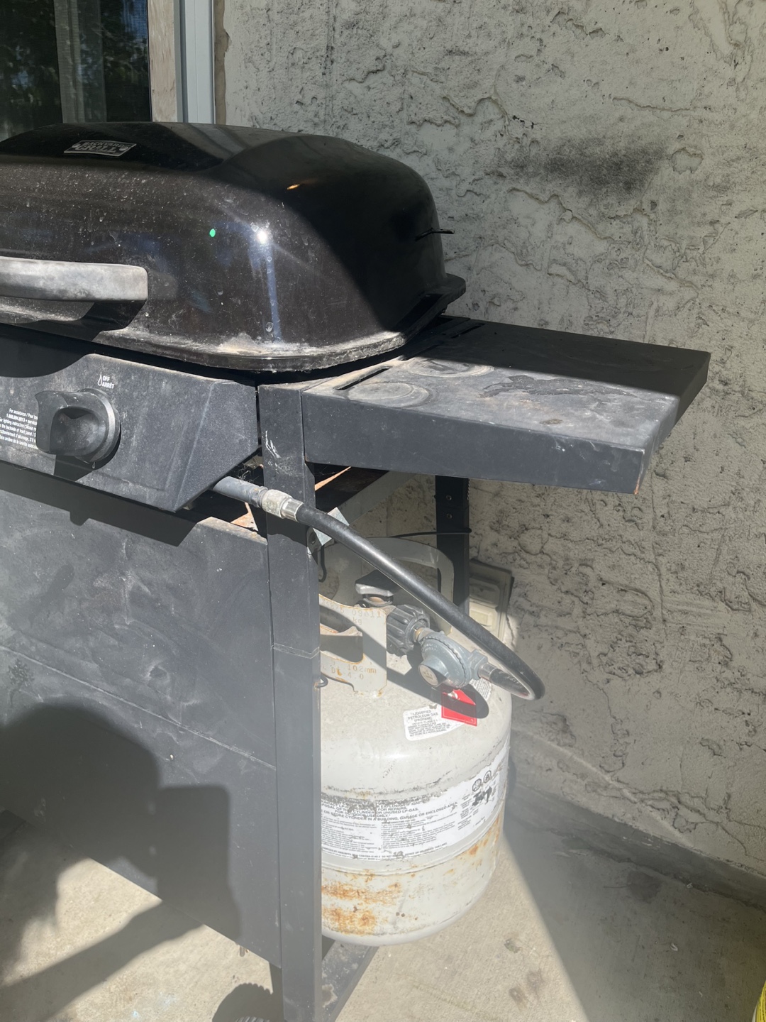 Backyard Grill 2-Burner Propane Gas Grill - photo 4