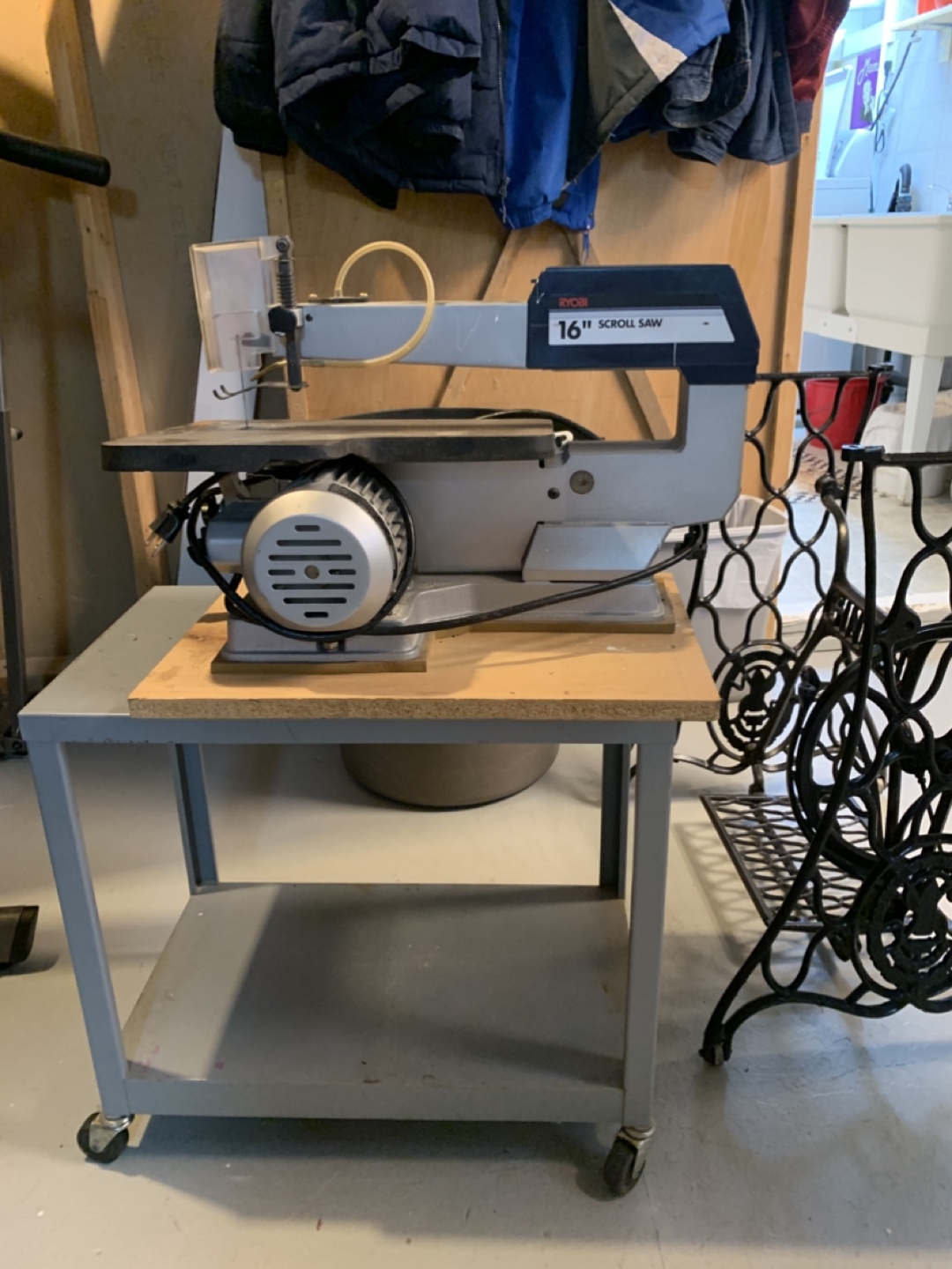 Ryobi 16" Scroll Saw