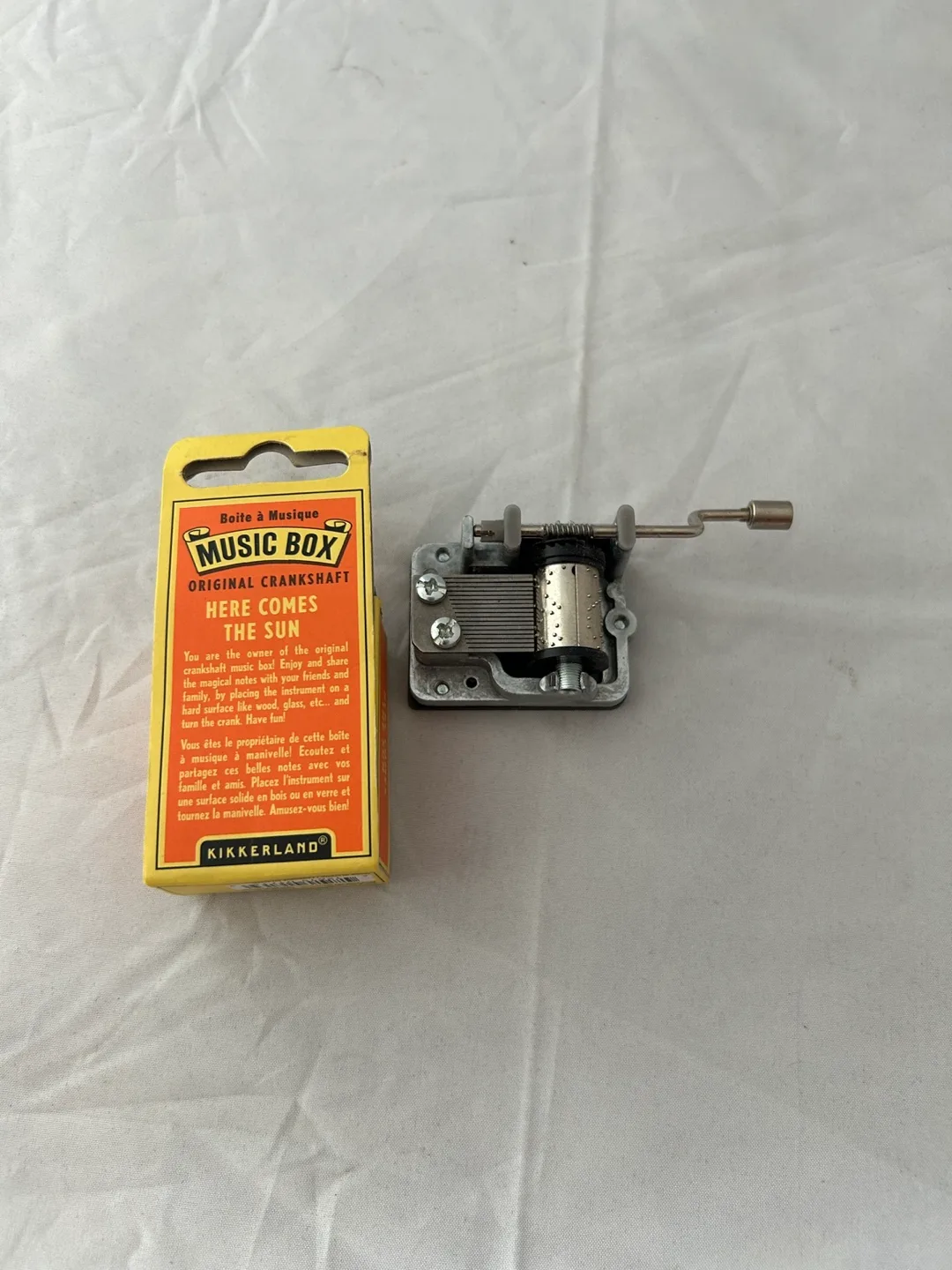 Kikkerland Music Box image indicator(3)