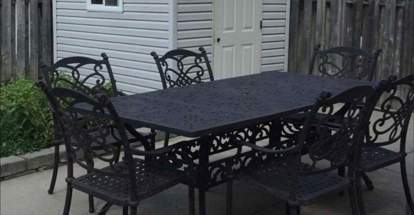 Cast Aluminum Patio Table Set with 6 Chairs