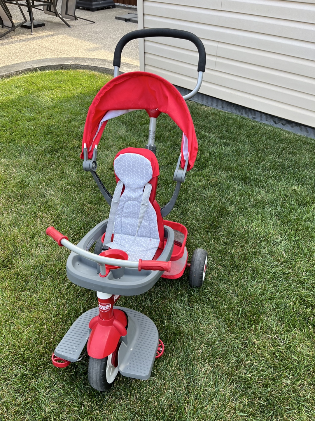 Radio Flyer Steer & Stroll Red Trike - photo 4