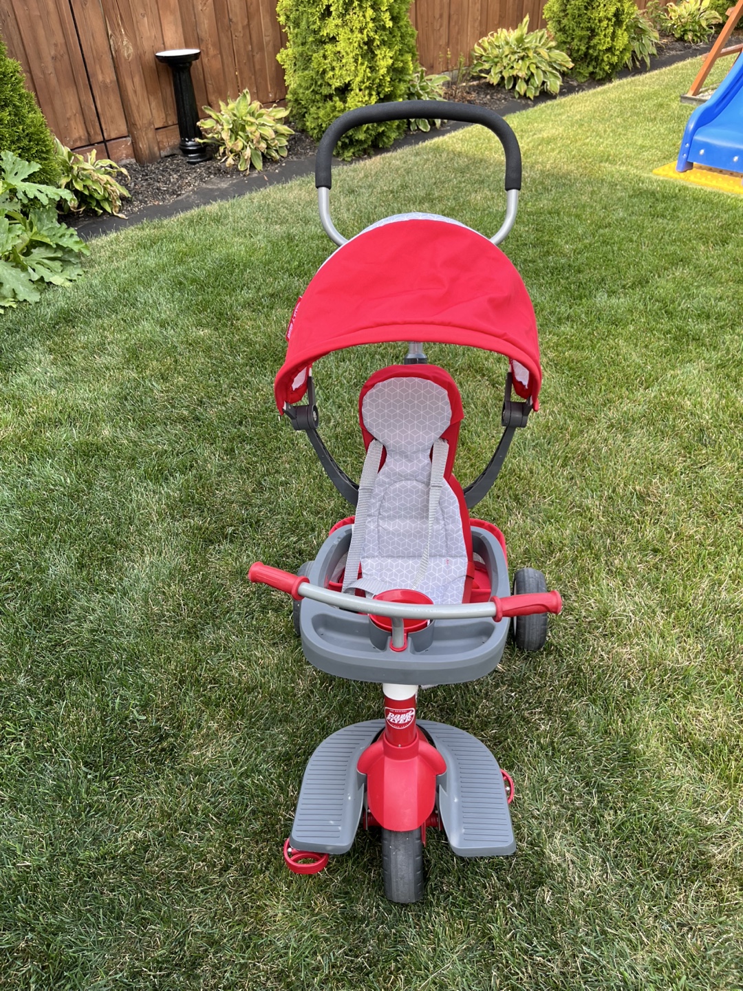 Radio Flyer Steer & Stroll Red Trike - photo 2
