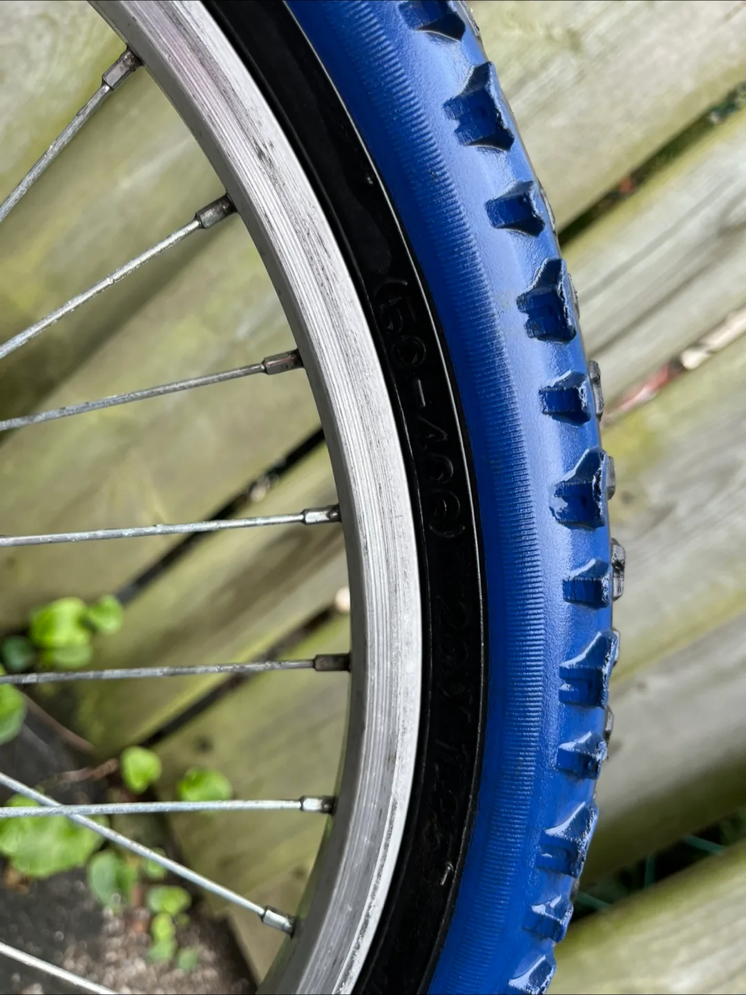 Infinity Shake 20" Blue Mountain Bike image indicator(4)