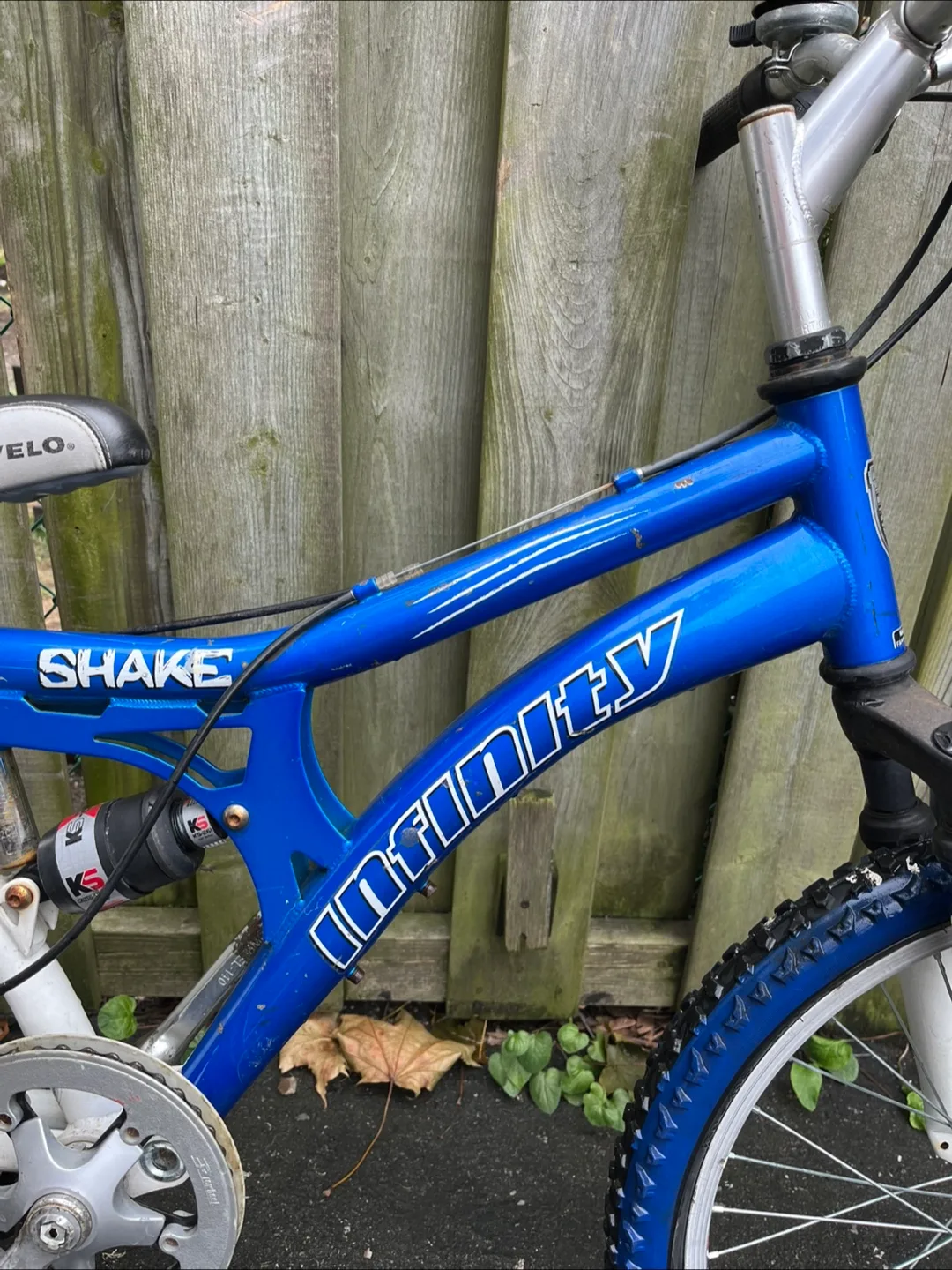 Infinity Shake 20" Blue Mountain Bike image indicator(8)