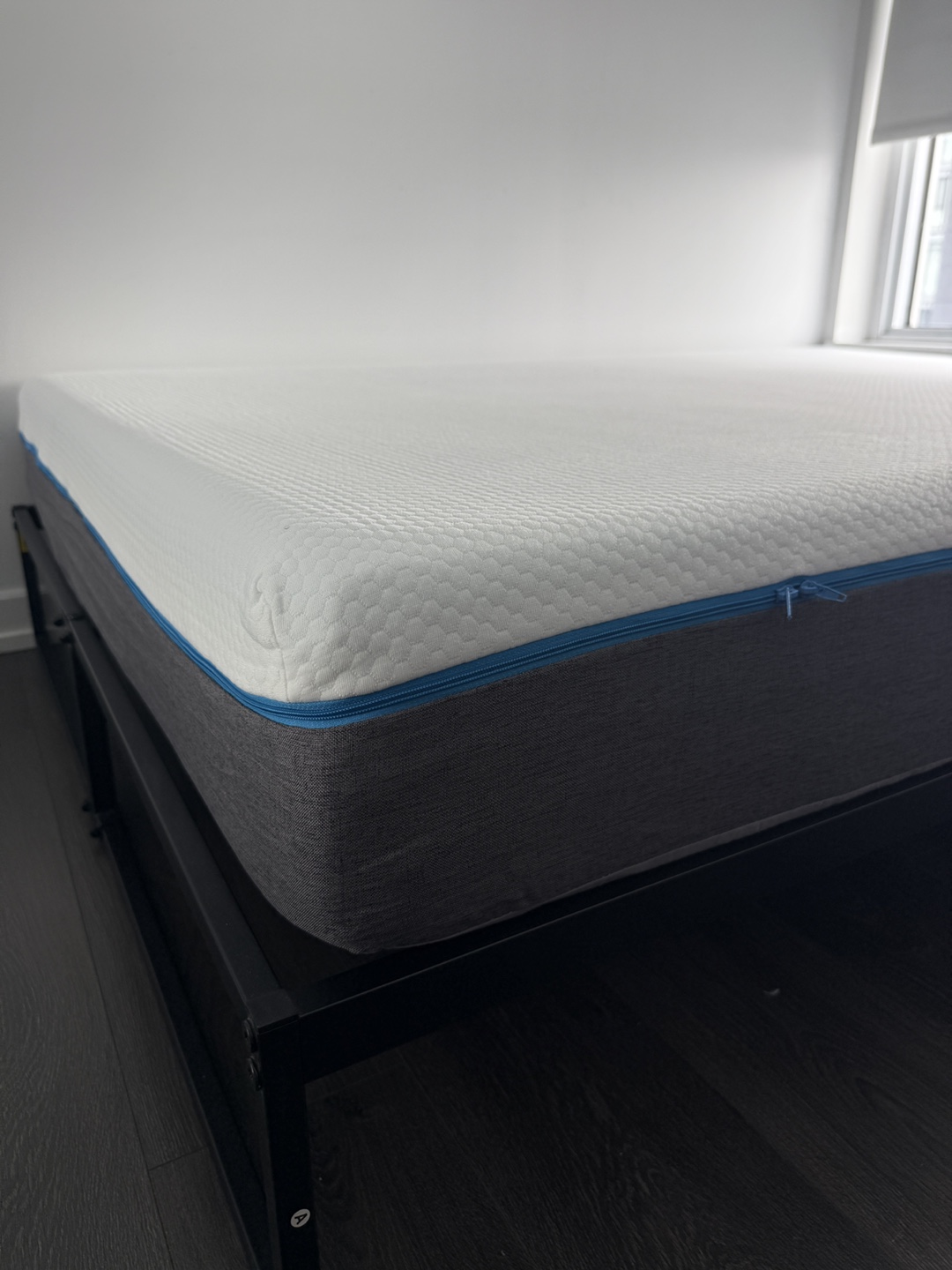 Full Mattress + Bed Frame - photo 2