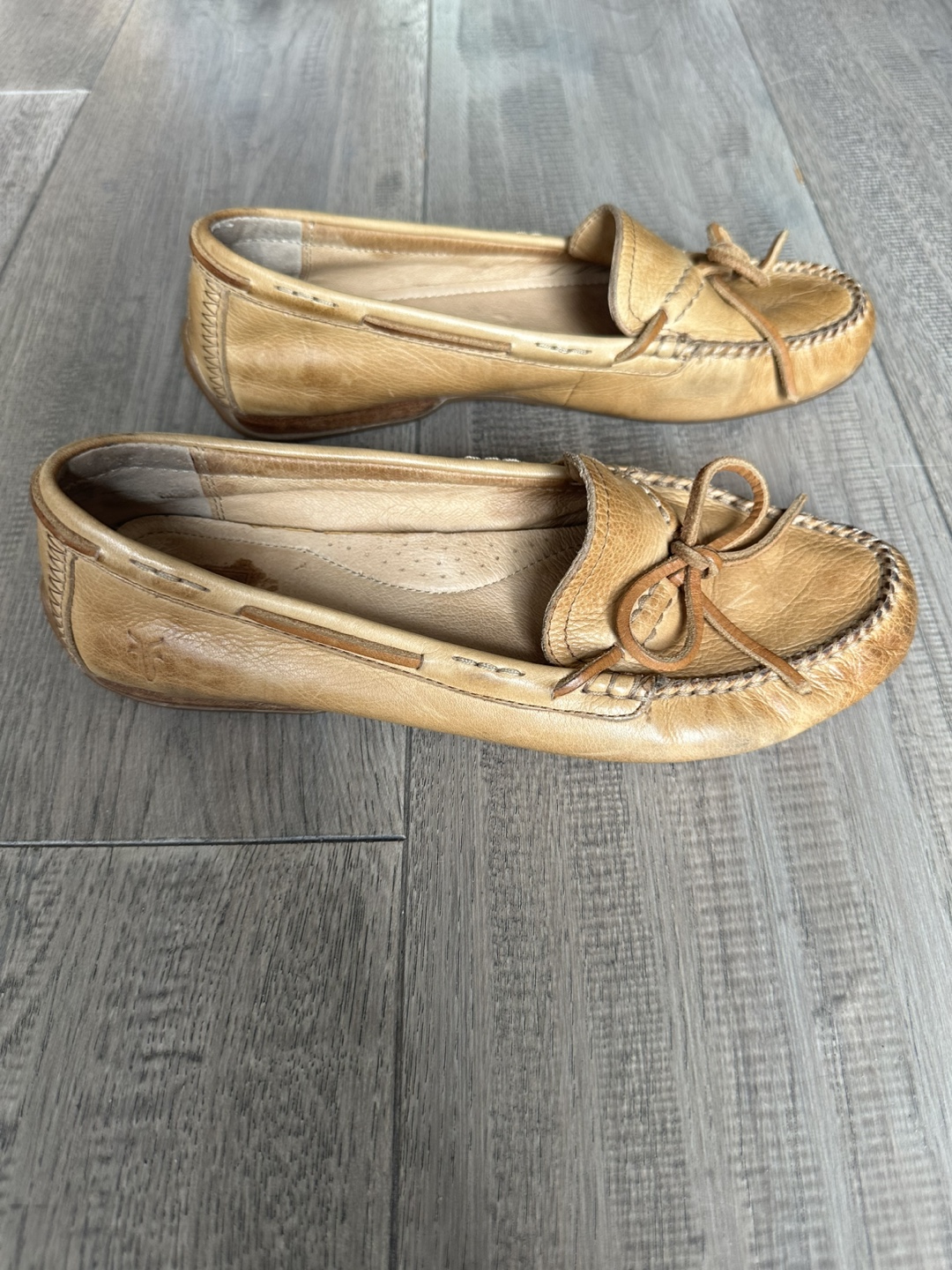 Frye Janet Tie Leather Moccasin Loafers - Size 8 - photo 3