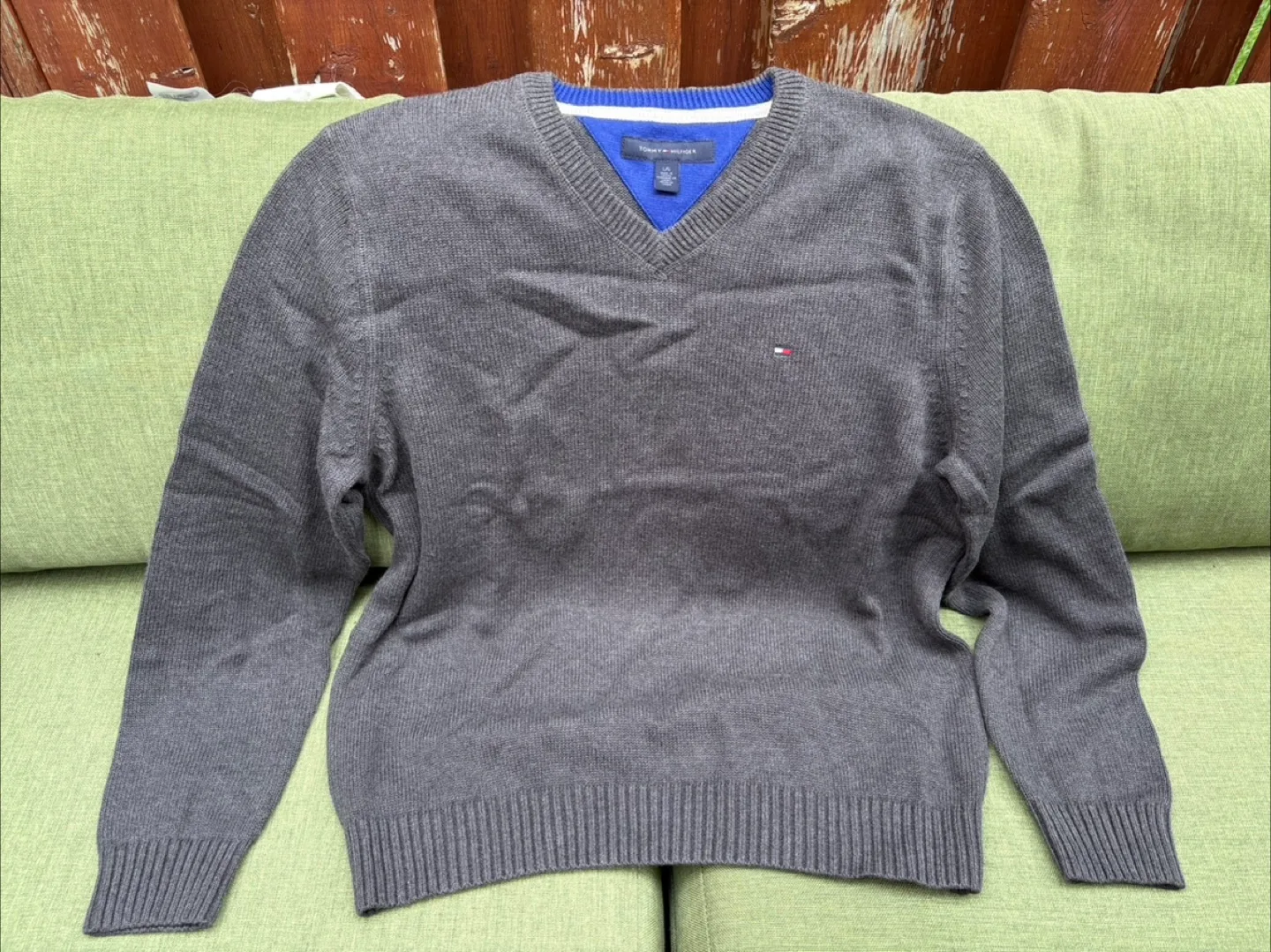 Men’s Sweaters image indicator(2)