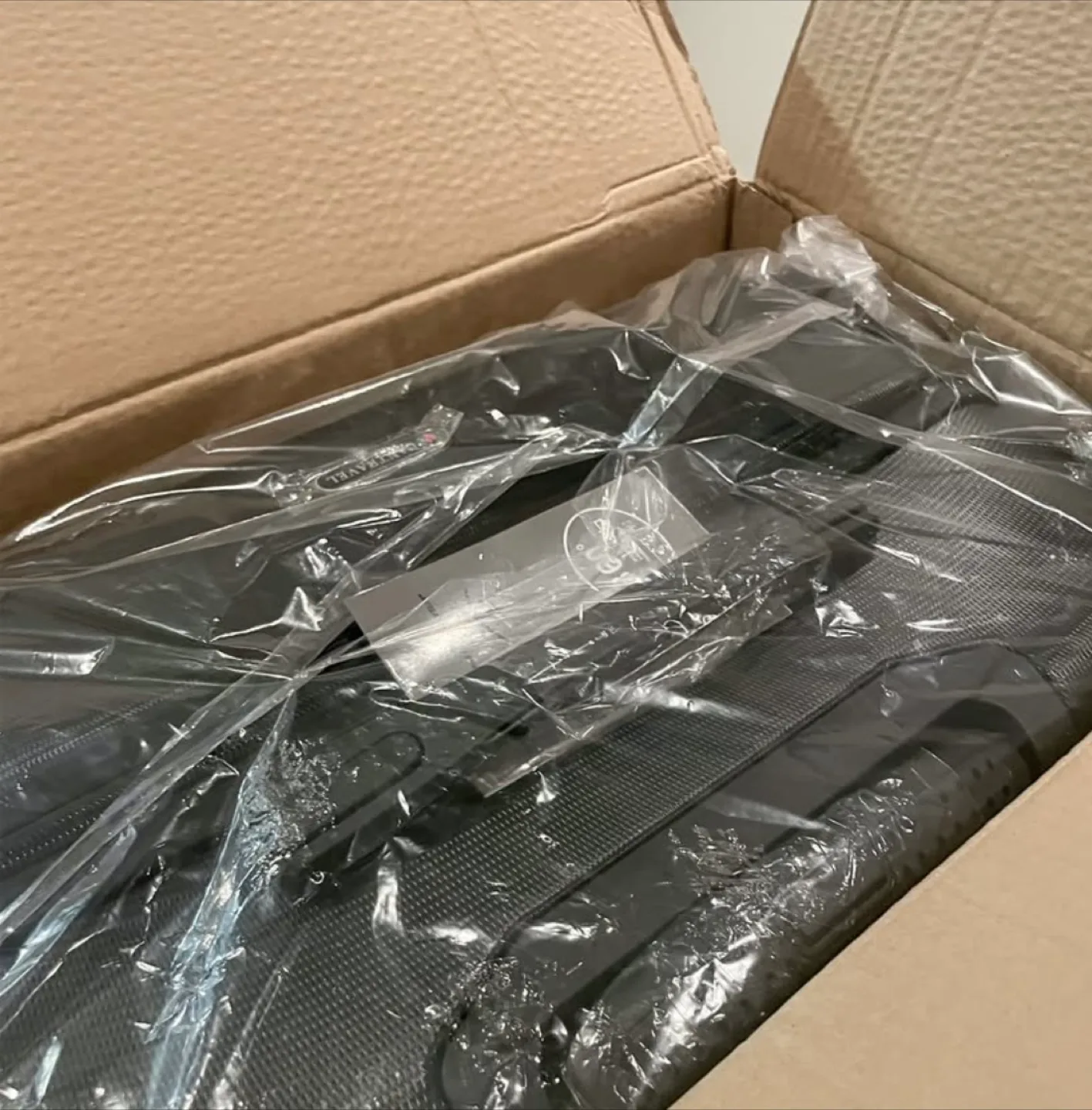 Black Luggage Set - Brand New! image indicator(2)