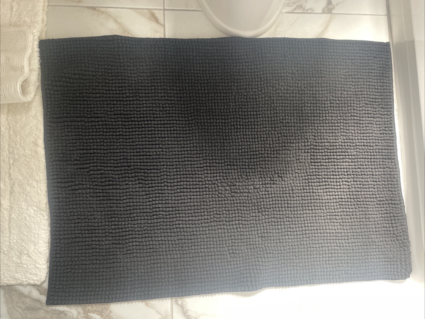 Black Chenille Bath Mat 2’ by 3’