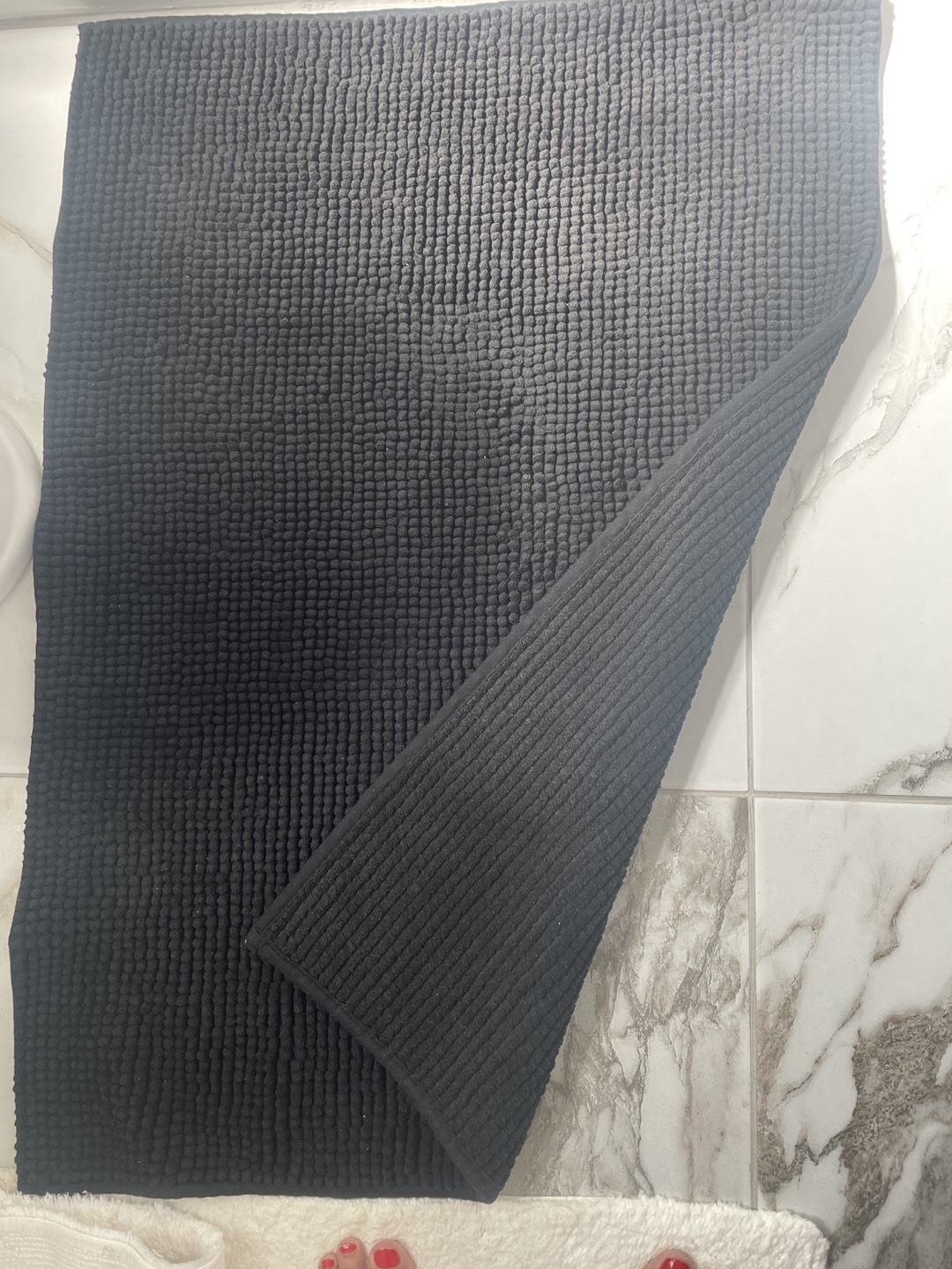 Black Chenille Bath Mat 2’ by 3’ - photo 2