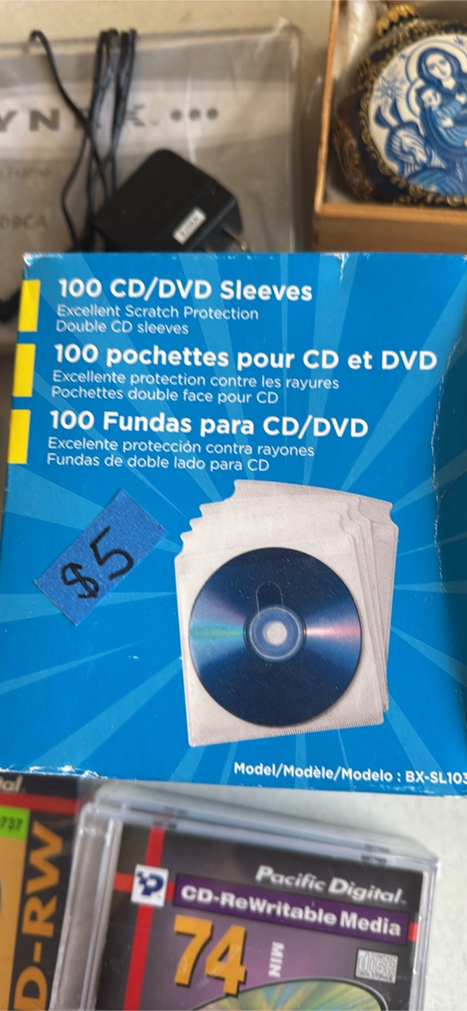 100 CD/DVD Sleeves - Excellent Scratch Protection