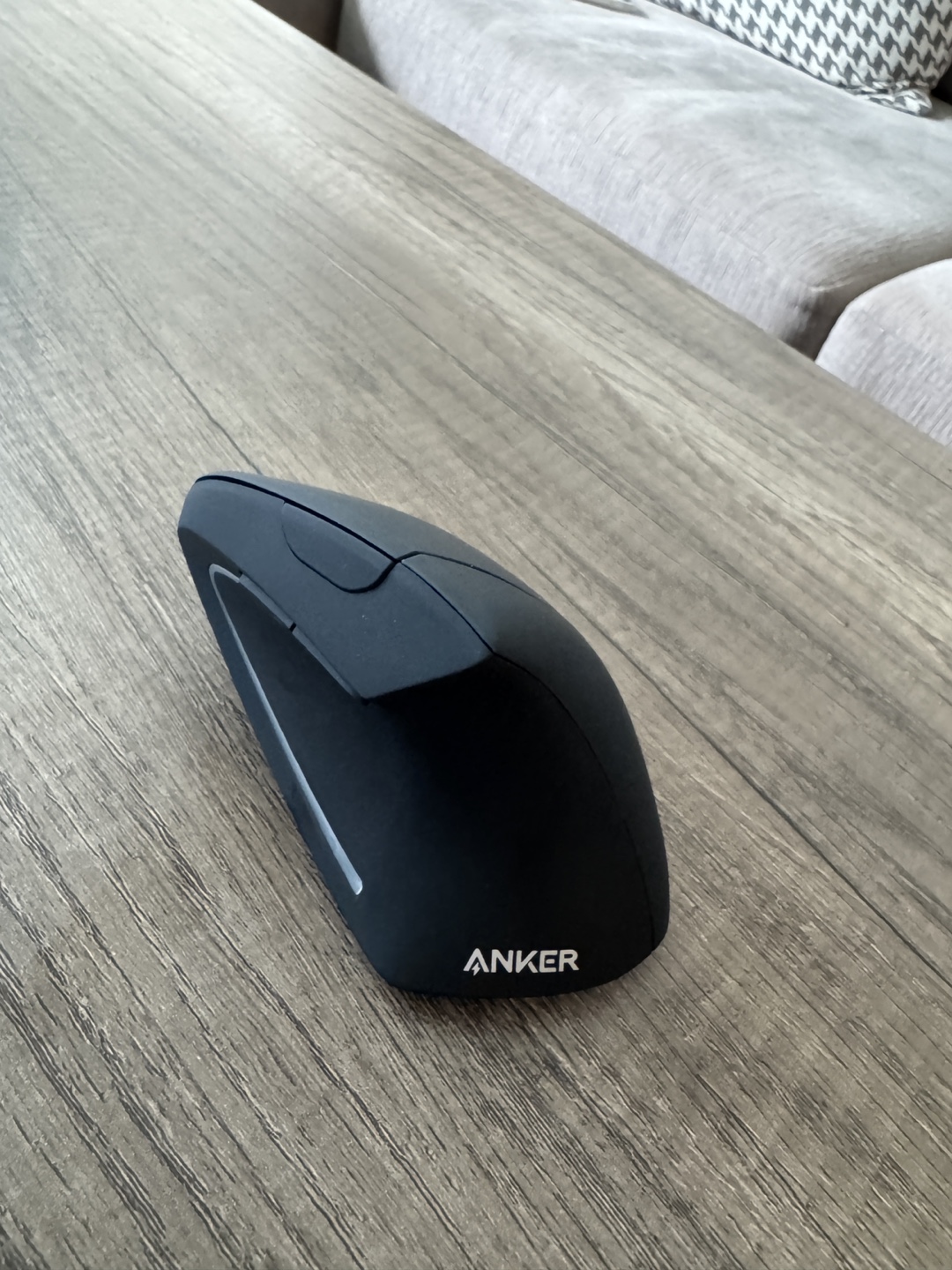 Anker A7852M Wireless Vertical Ergonomic Mouse