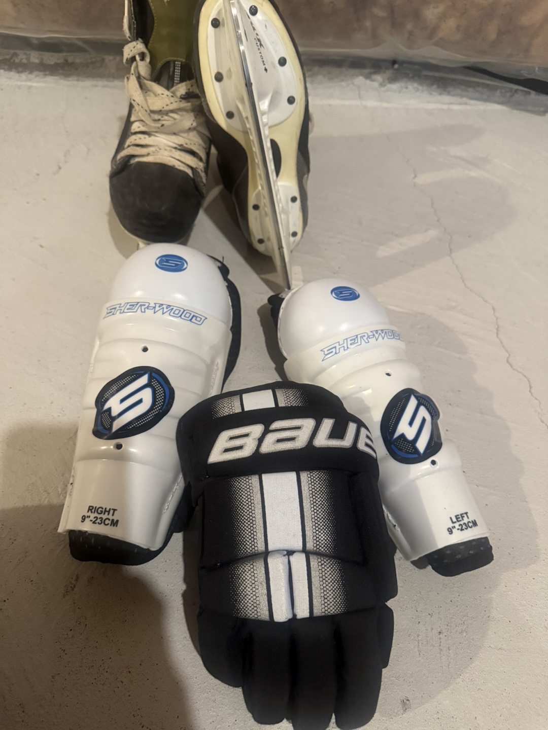 Hockey Gear: Sherwood Shin Guards, Bauer Gloves