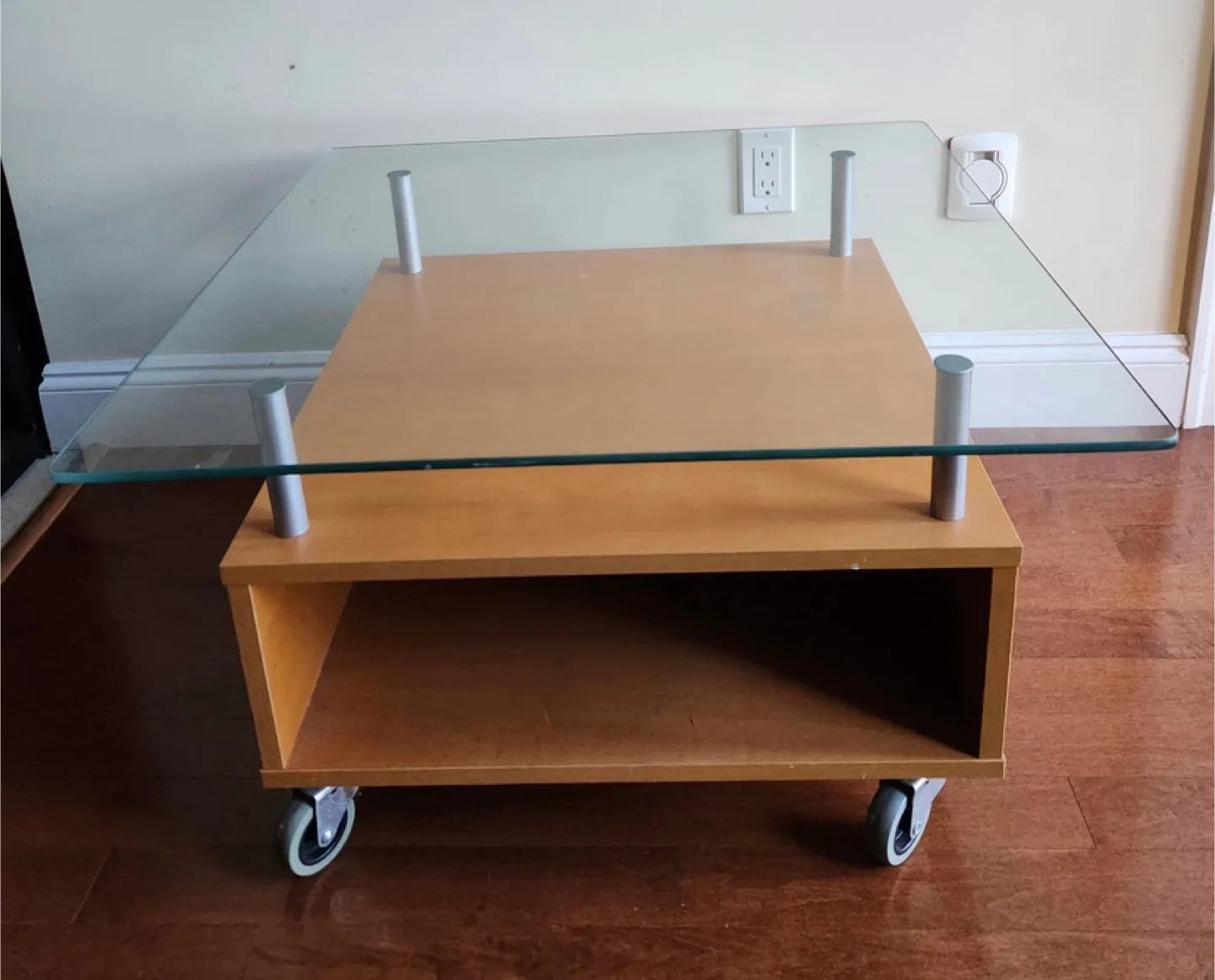 IKEA Table w/Wheels (not sold at IKEA anymore) thumbnail