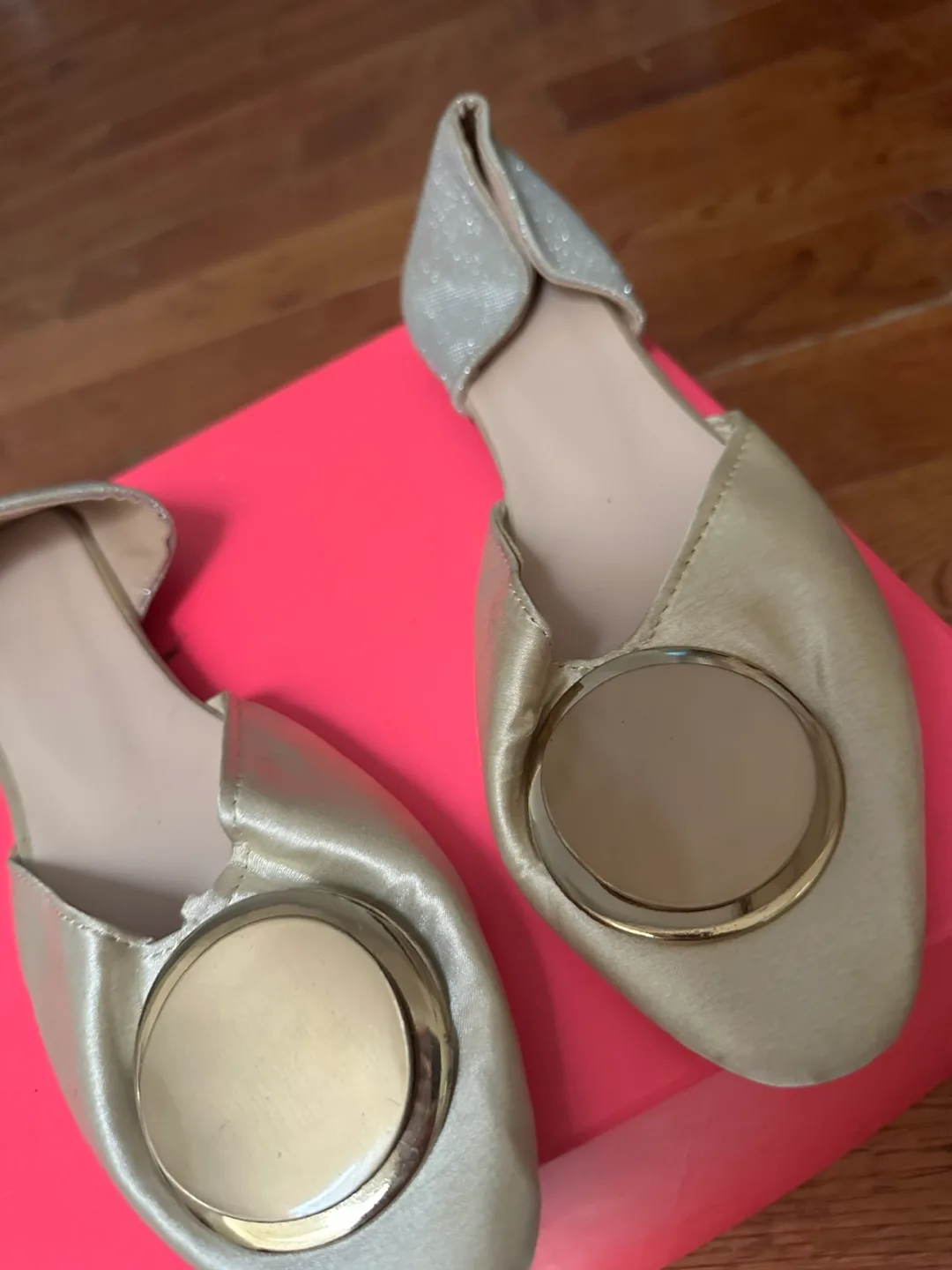 Assorted Women's Sandals & Heels image indicator(8)