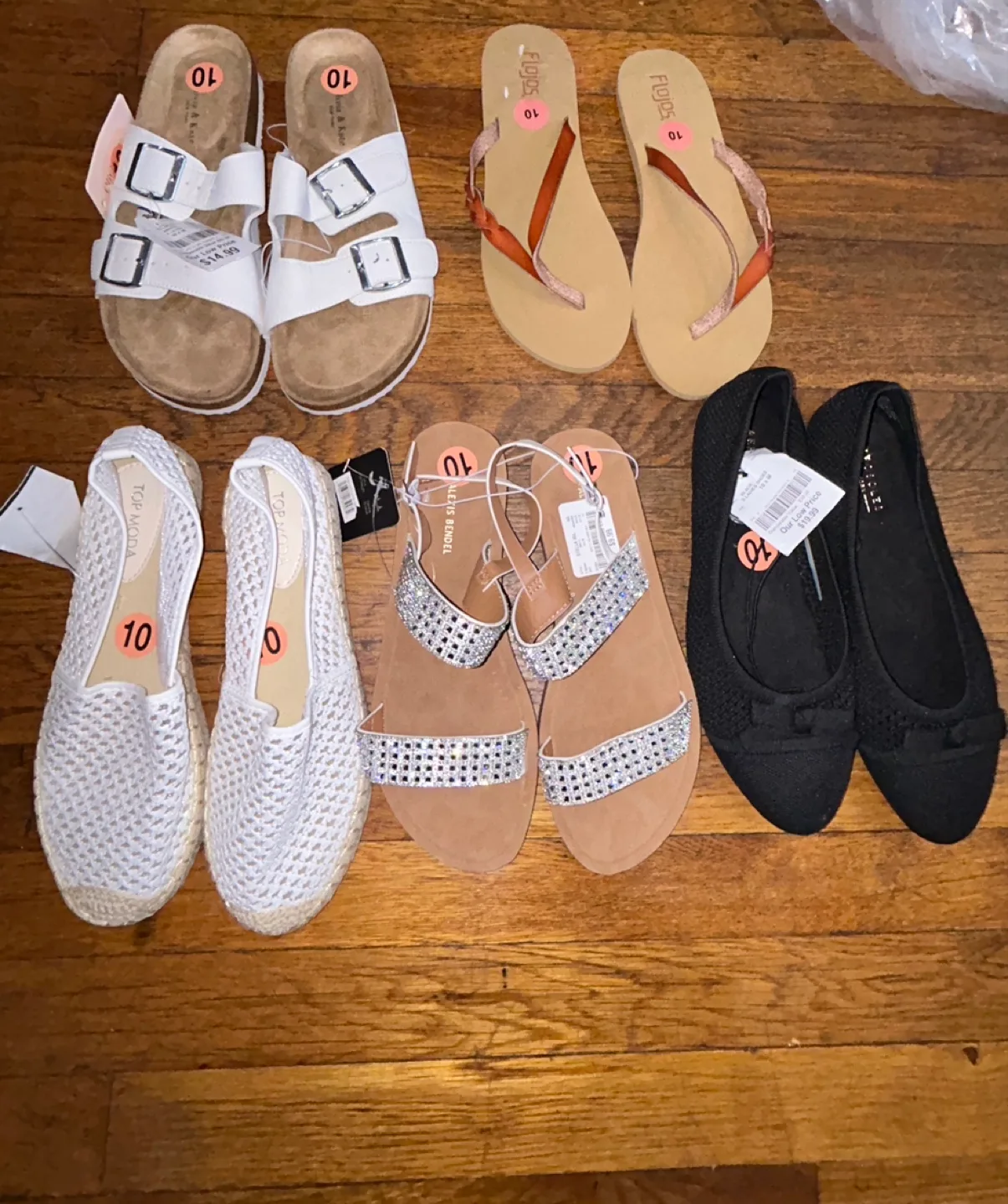 Women's Size 10 Sandals and slides image indicator(2)