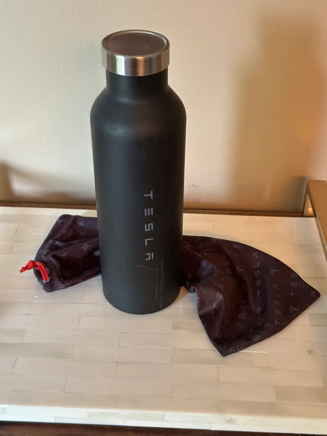 Tesla Water Bottles(3) image indicator(3)