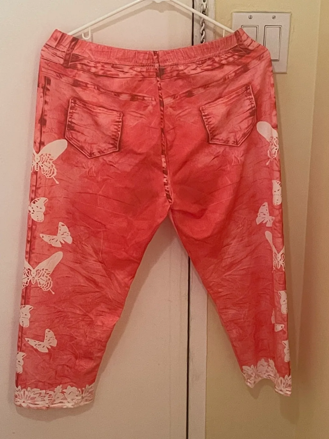 Pink Butterfly Capri Pants size xl image indicator(2)