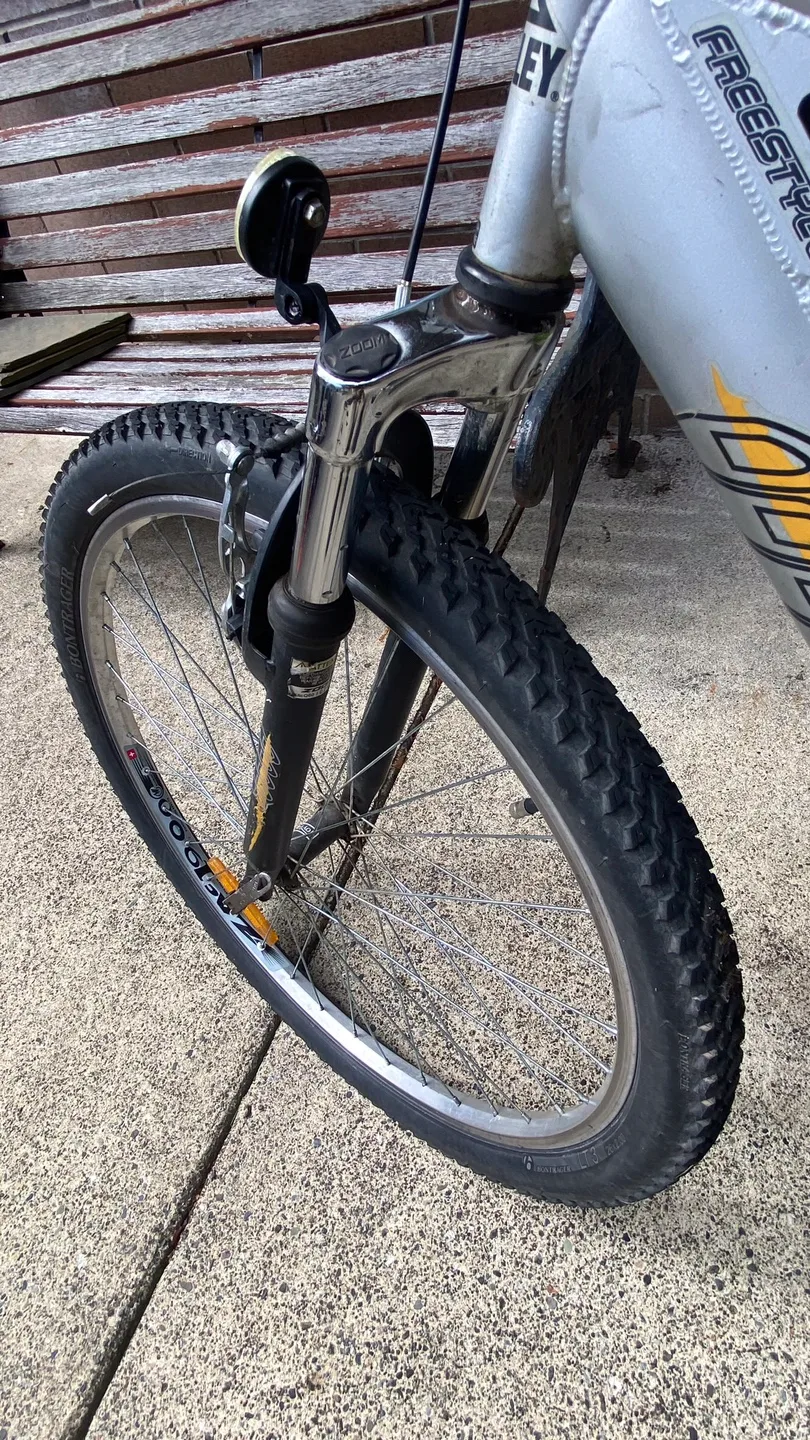 McKinley Taos DX Mountain Bike image indicator(7)