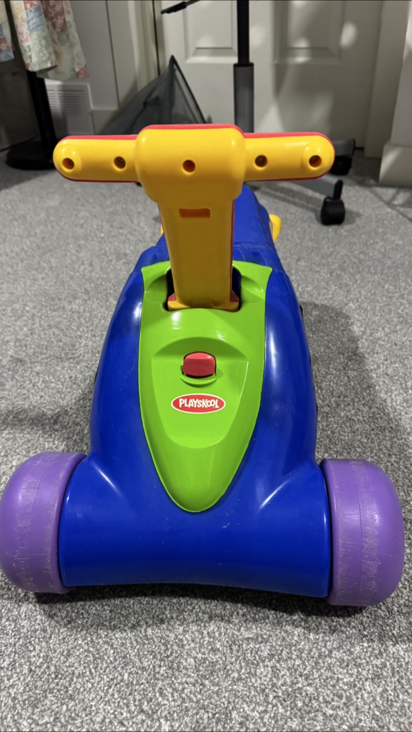 Playskool Sit 'n Scoot Ride-On Toy - photo 2