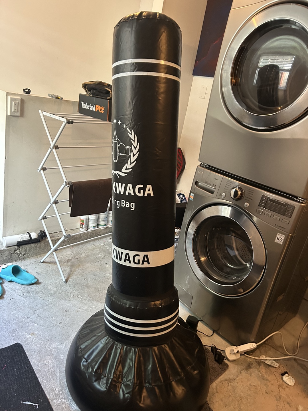 Mamxwaga 70" Freestanding Punching Bag