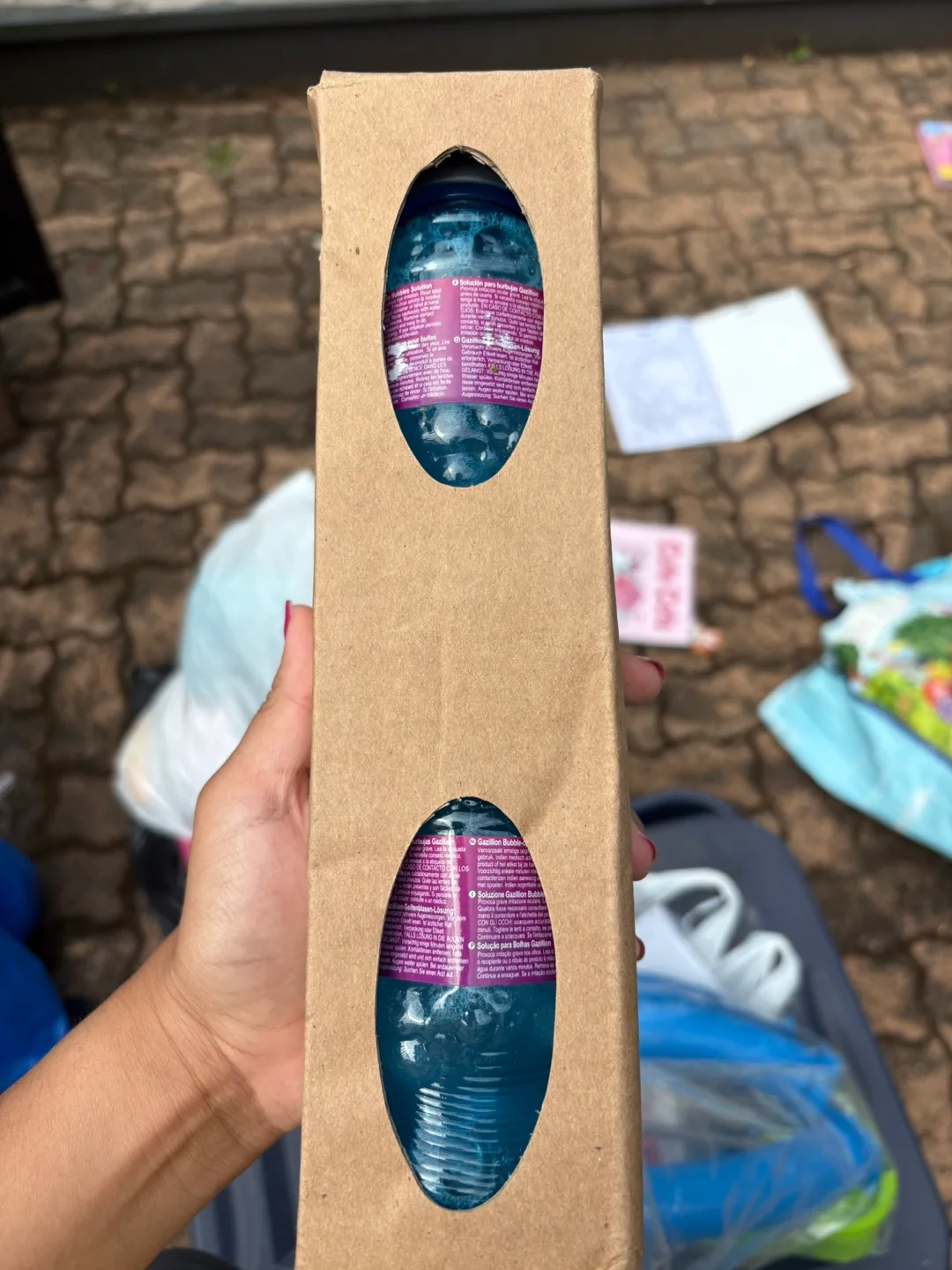 Gazillion Bubble Machine with Bubble Solution image indicator(4)