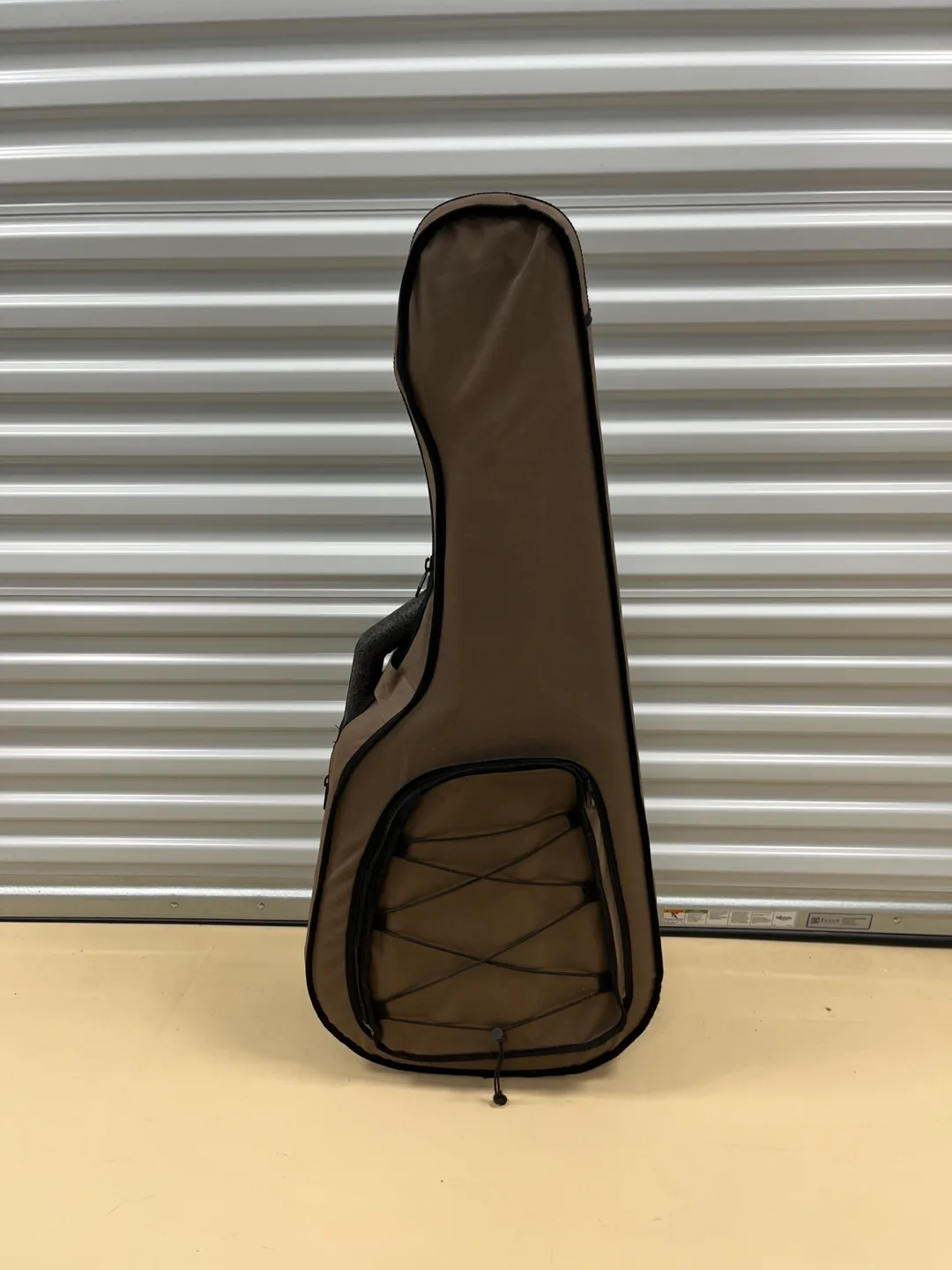 Simon & Patrick Songsmith Folk Black Guitar with Travel Case image indicator(8)