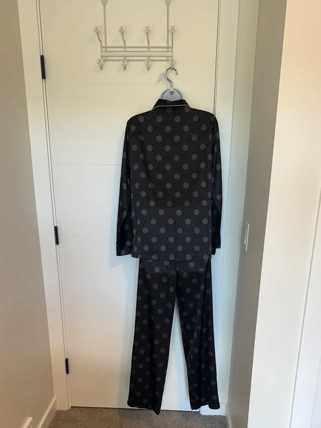 Ladies Pajama Set image indicator(4)