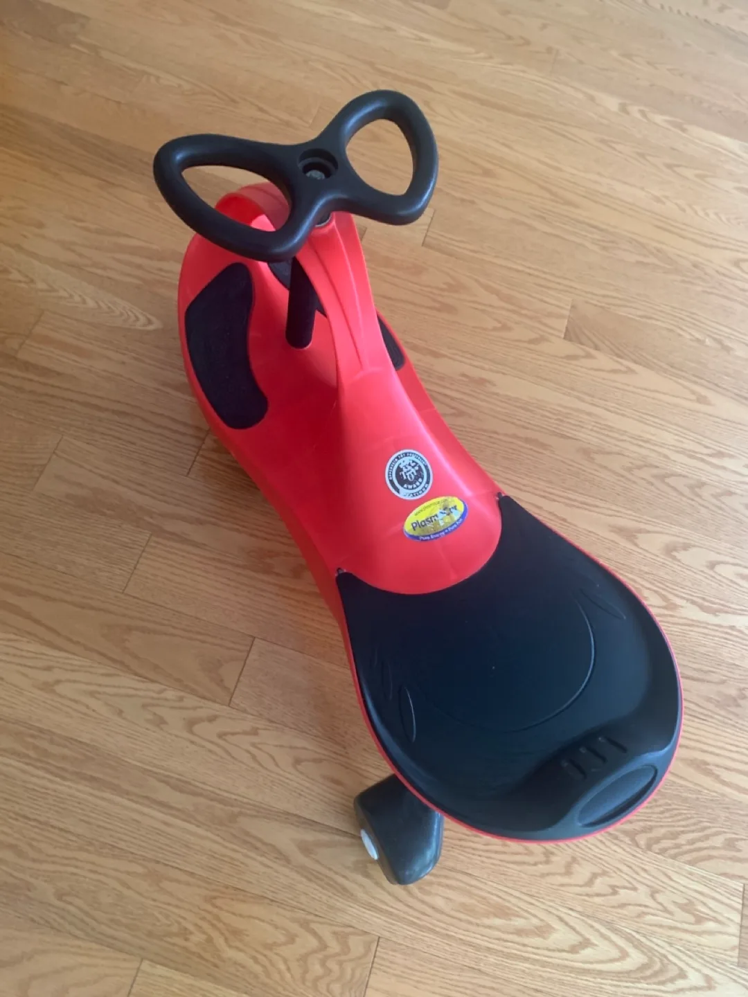 PlasmaCar Ride-On Toy - Red & Black image indicator(2)