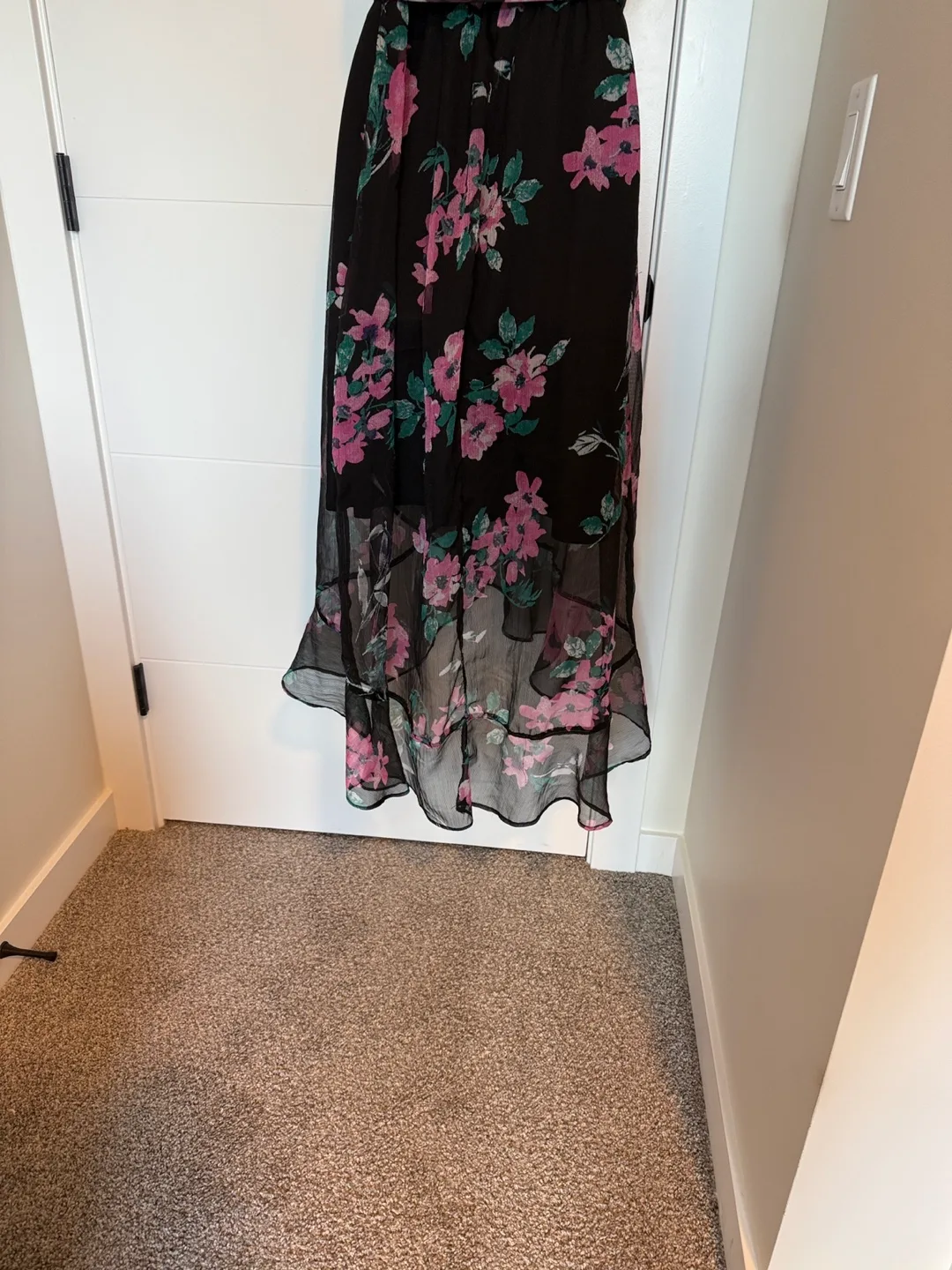 Ladies floral wrap dress image indicator(5)