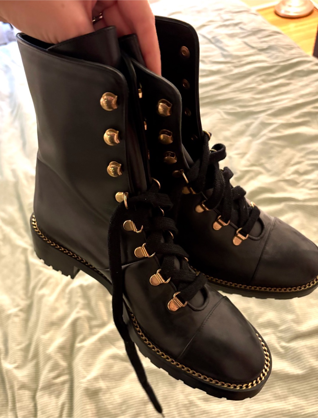 Stuart Weitzman boots size 7