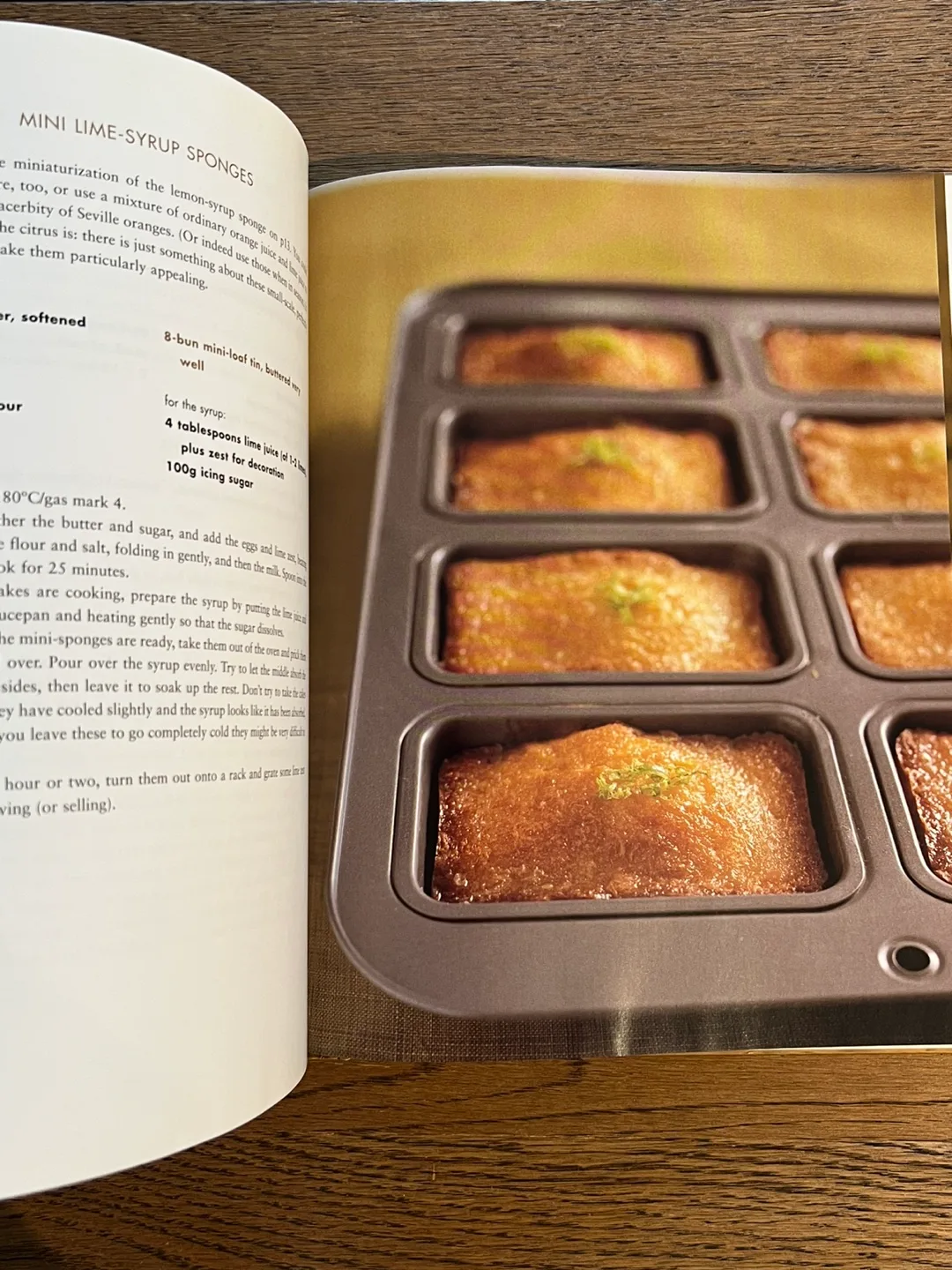 Nigella Lawson - How to Be a Domestic Goddess Cookbook image indicator(6)