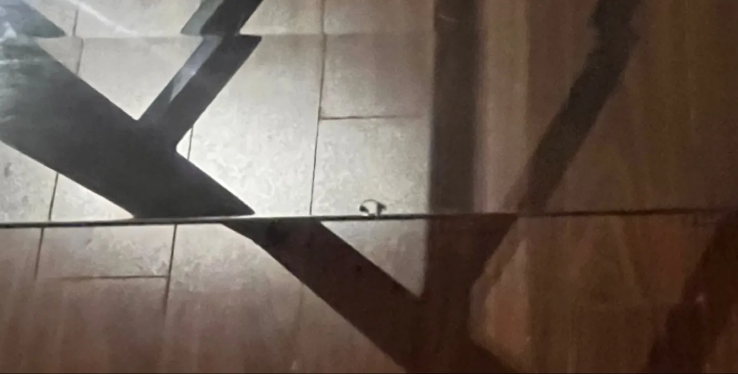 Glass Top Table with Black Metal Base image indicator(4)