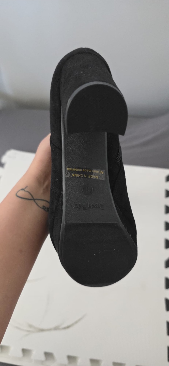Dream Pairs Black Ankle Boots - Size 8 - photo 3
