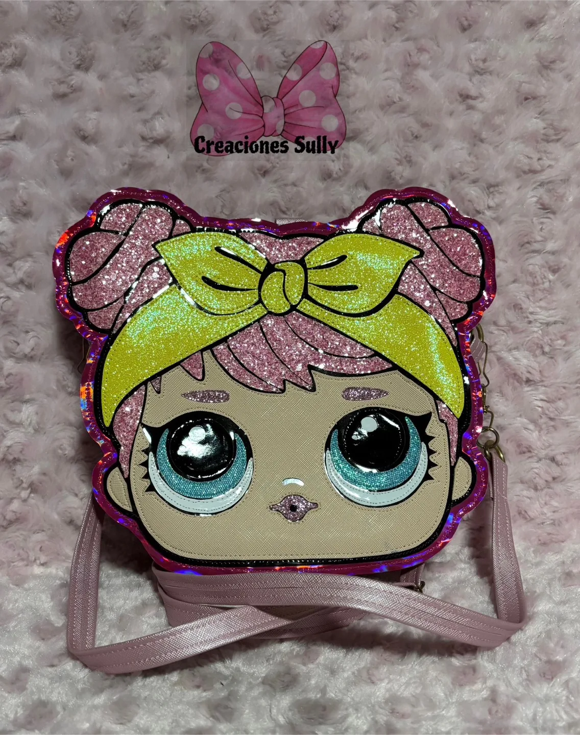 LOL Surprise! Doll Face Glitter Purse thumbnail