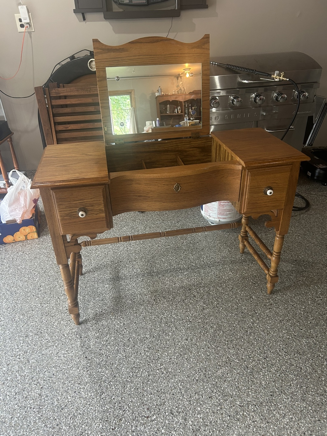 Vintage Vanity Desk with Mirror