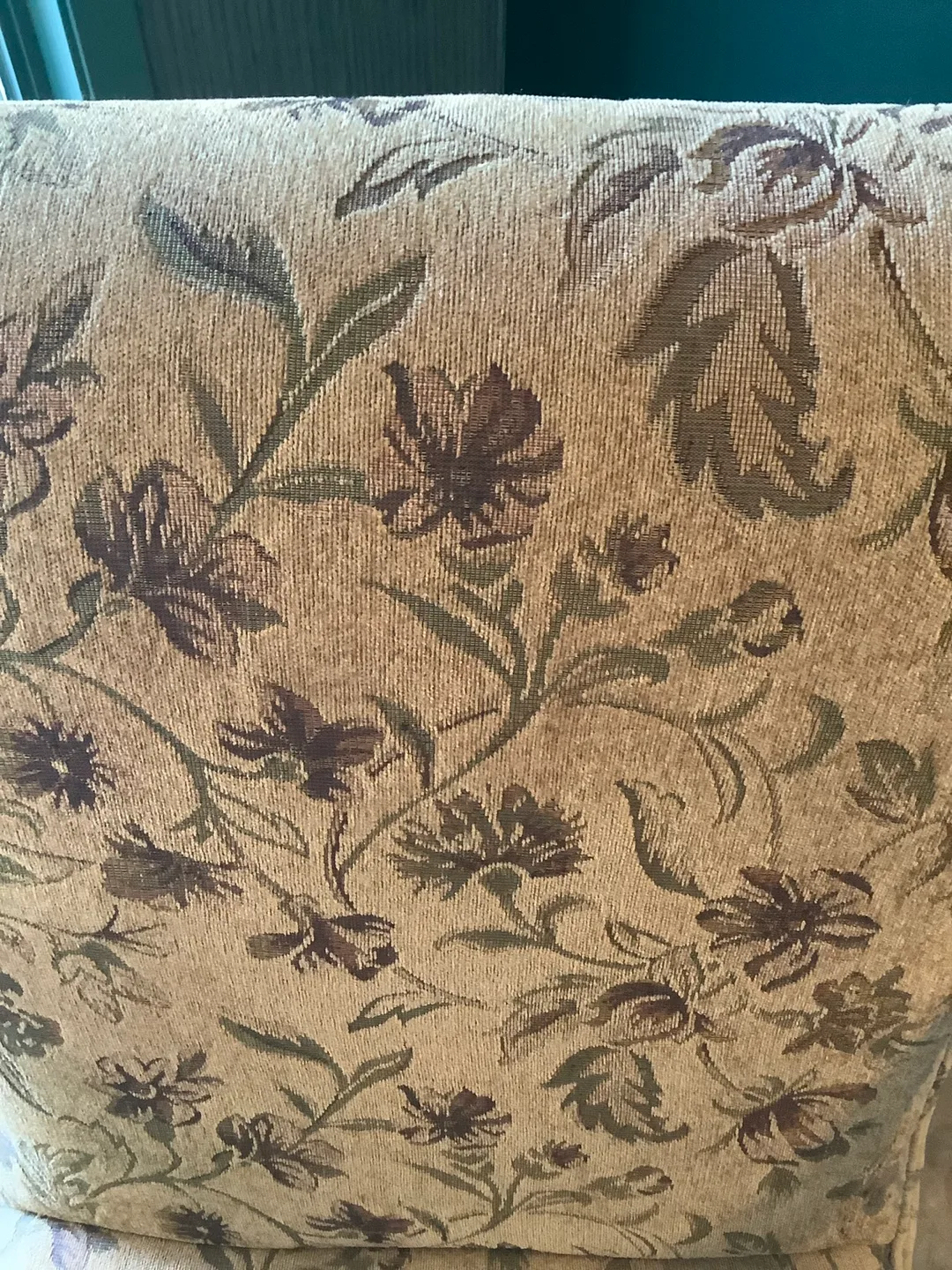 Vintage style Floral Armchair image indicator(4)