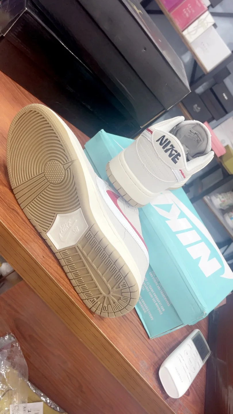 Nike SB Dunk Low 85 image indicator(4)