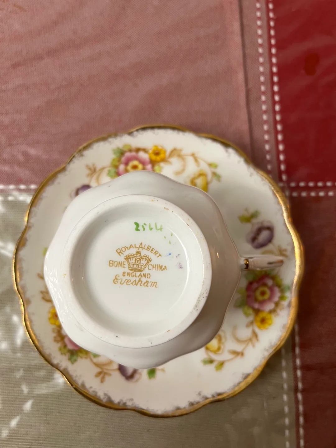 Royal Albert Evesham China Teacup & Saucer image indicator(4)