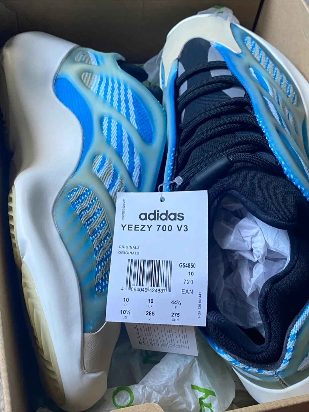 Adidas Yeezy 700 V3 Azael, Size 10.5 image indicator(5)